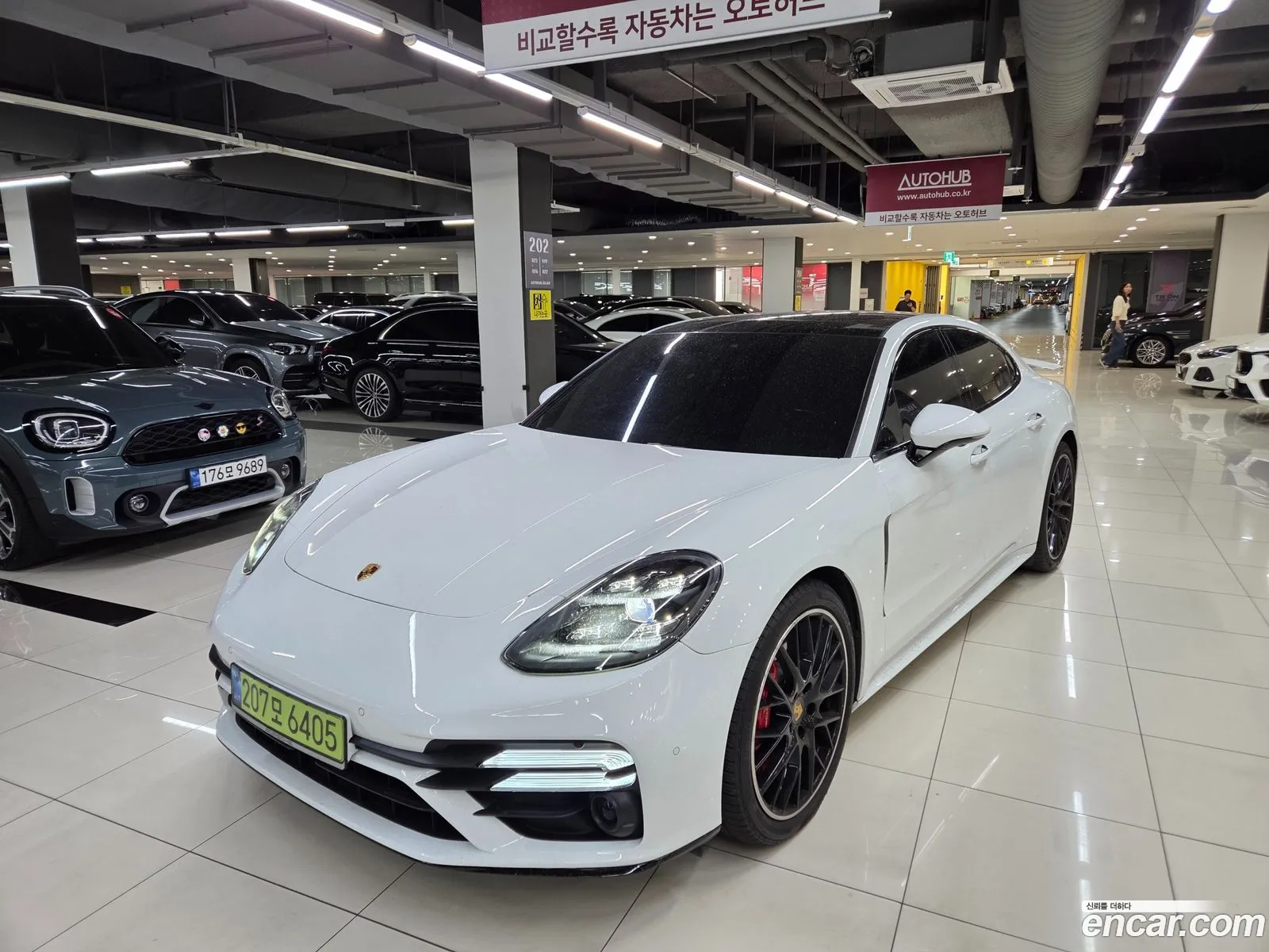 Porsche Panamera 2020 — 13