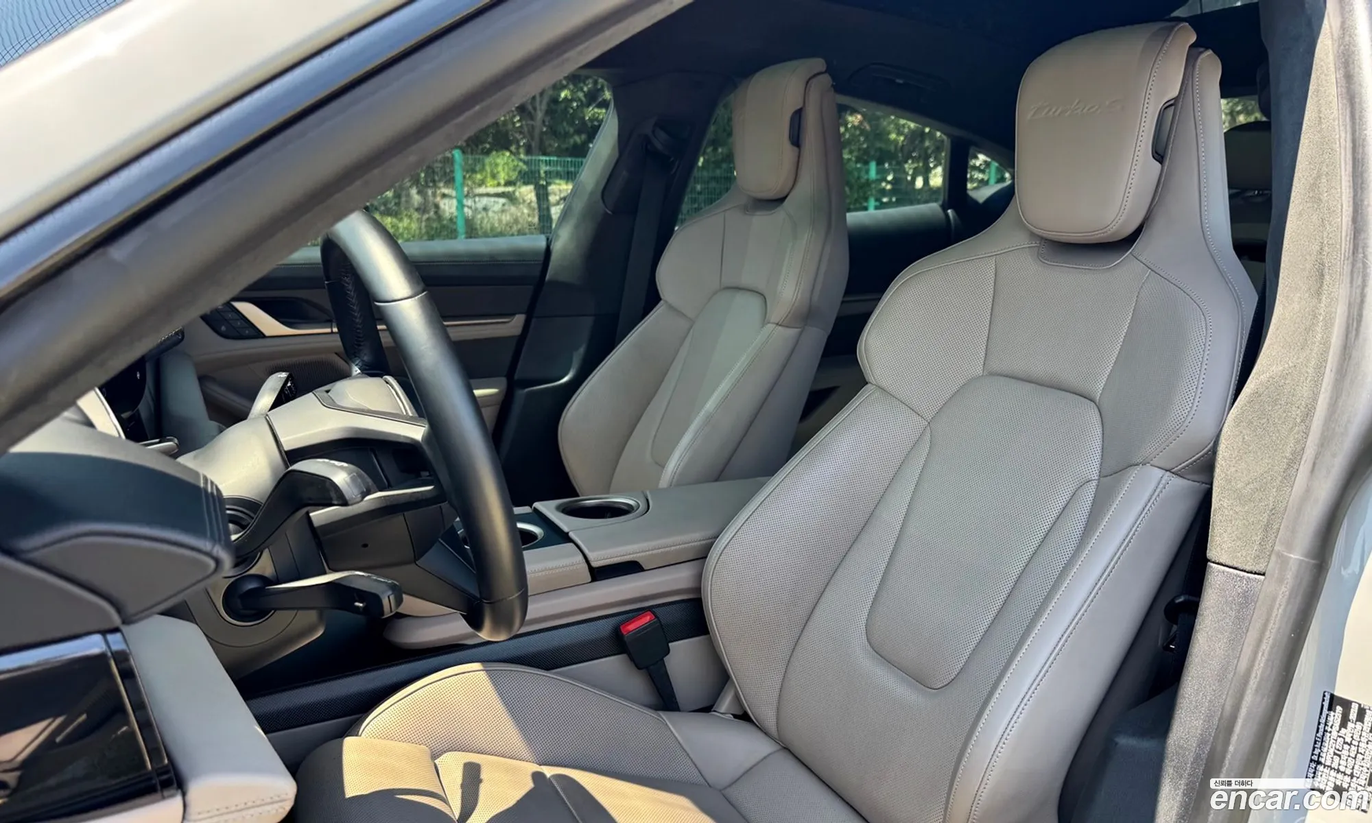 Porsche Taycan 2023 — 7