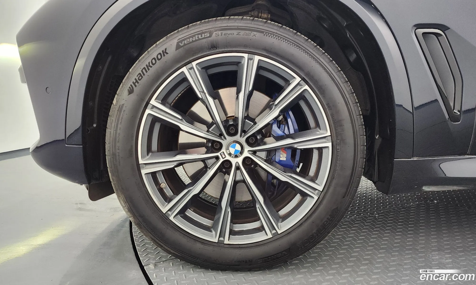BMW X5 2021 WBAJU8105M9F67814 — 18