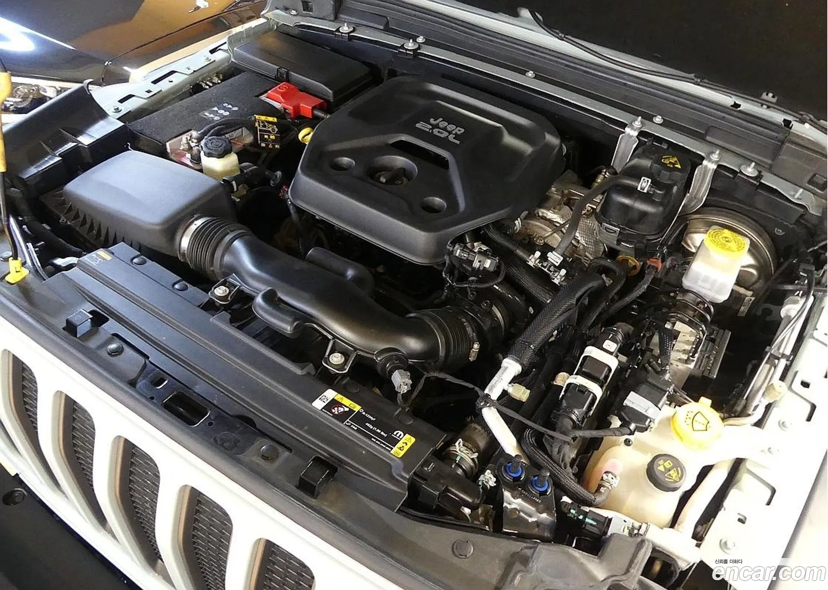 Jeep Wrangler 2023 — 17