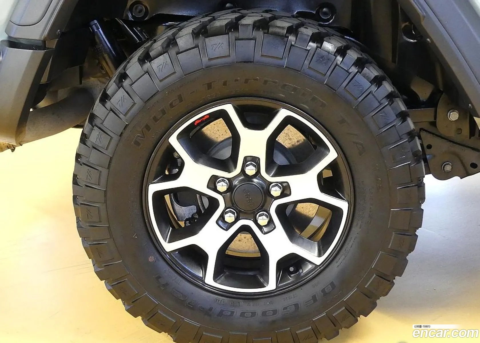 Jeep Wrangler 2023 — 2