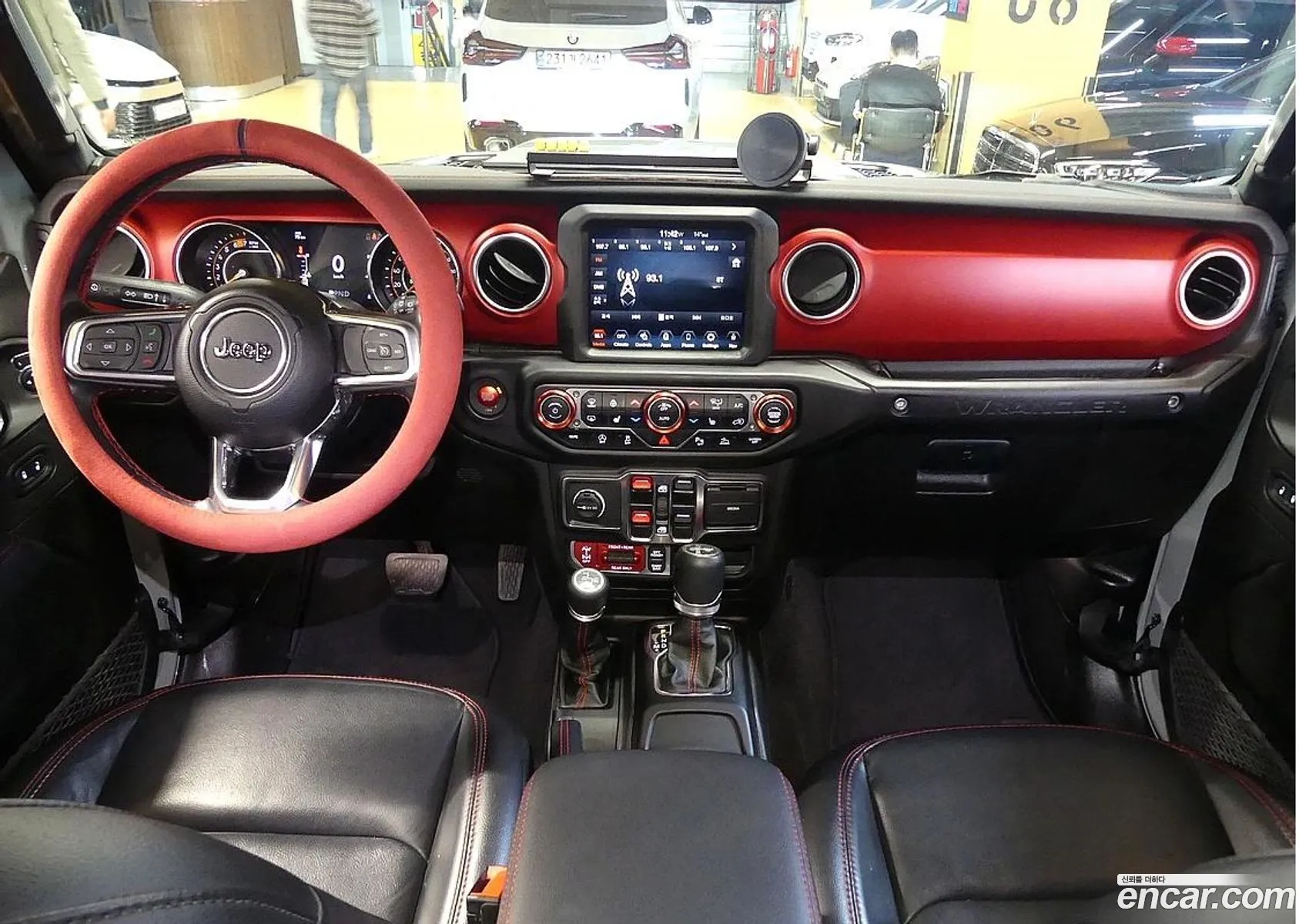 Jeep Wrangler 2023 — 10