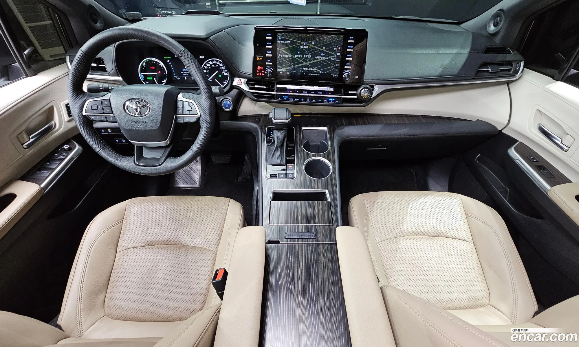 Toyota Sienna 2024 — 12