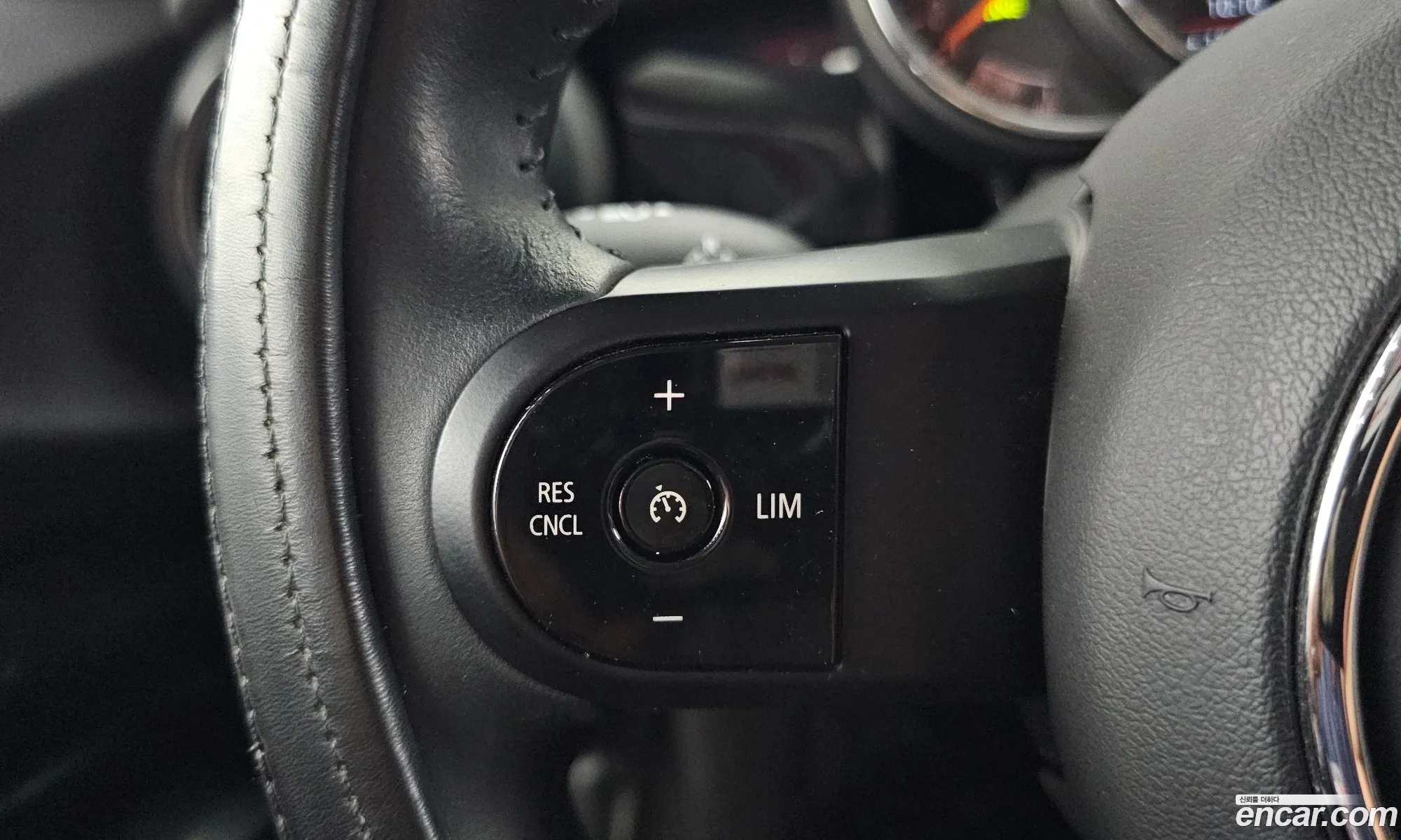 Mini Cooper 2021 WMW41DK07N2P54850 — 4