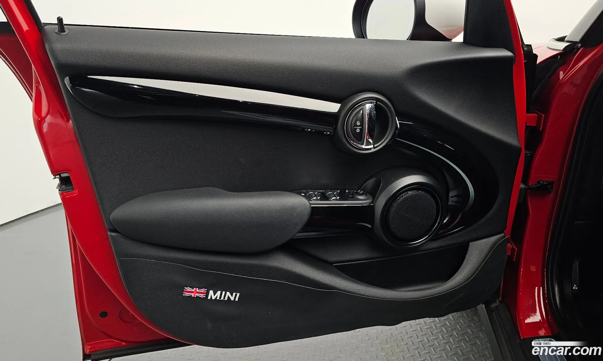 Mini Cooper 2021 WMW41DK07N2P54850 — 24
