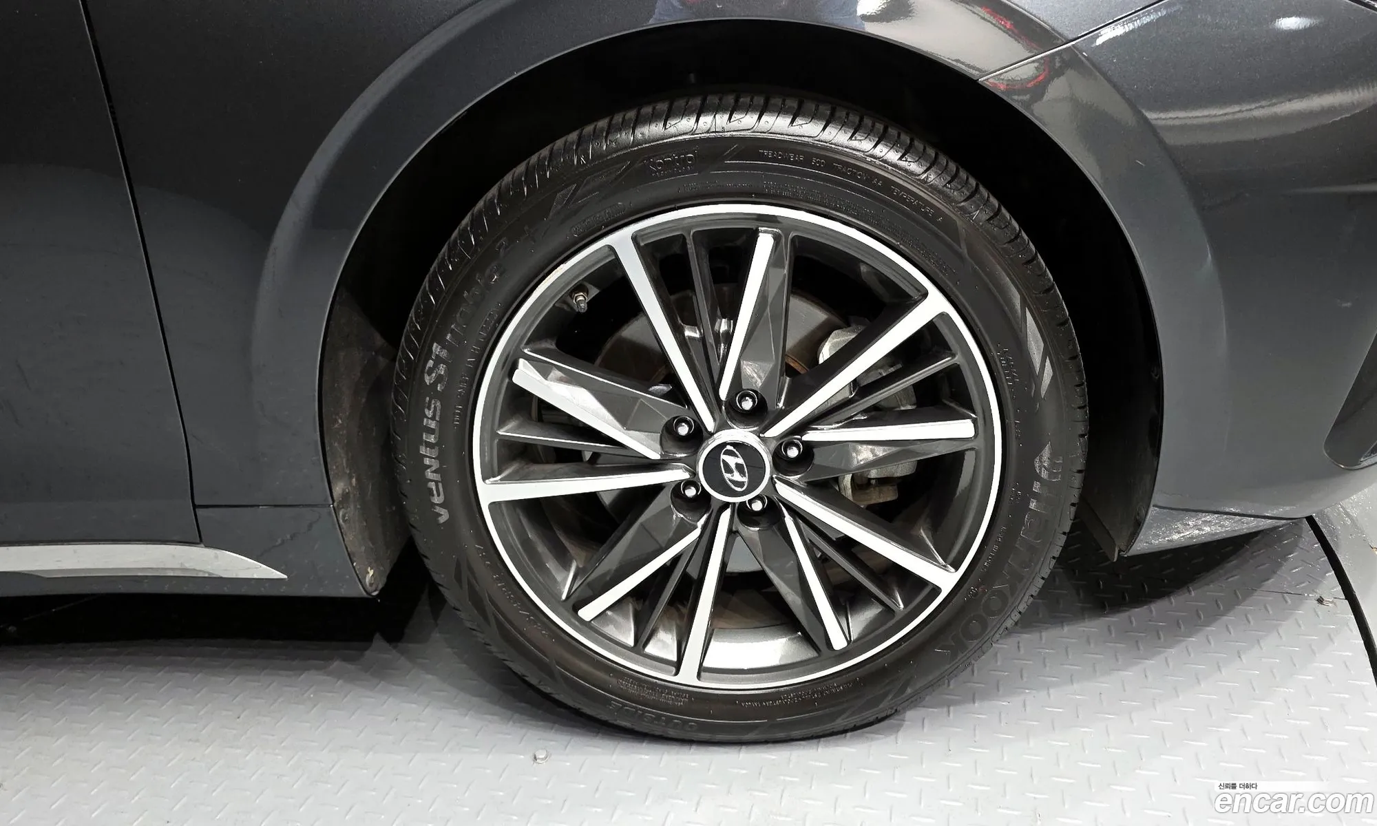 Hyundai Grandeur IG 2022 — 17