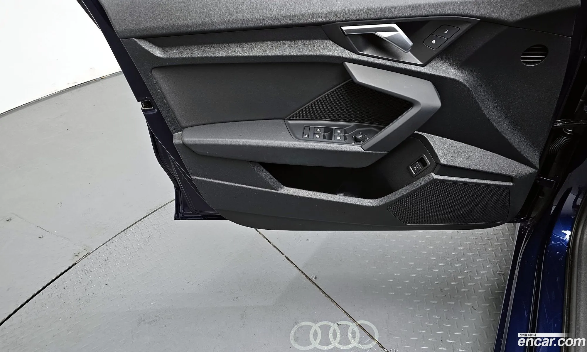 Audi A3 2024 WAUZZZGY6RA051603 — 18