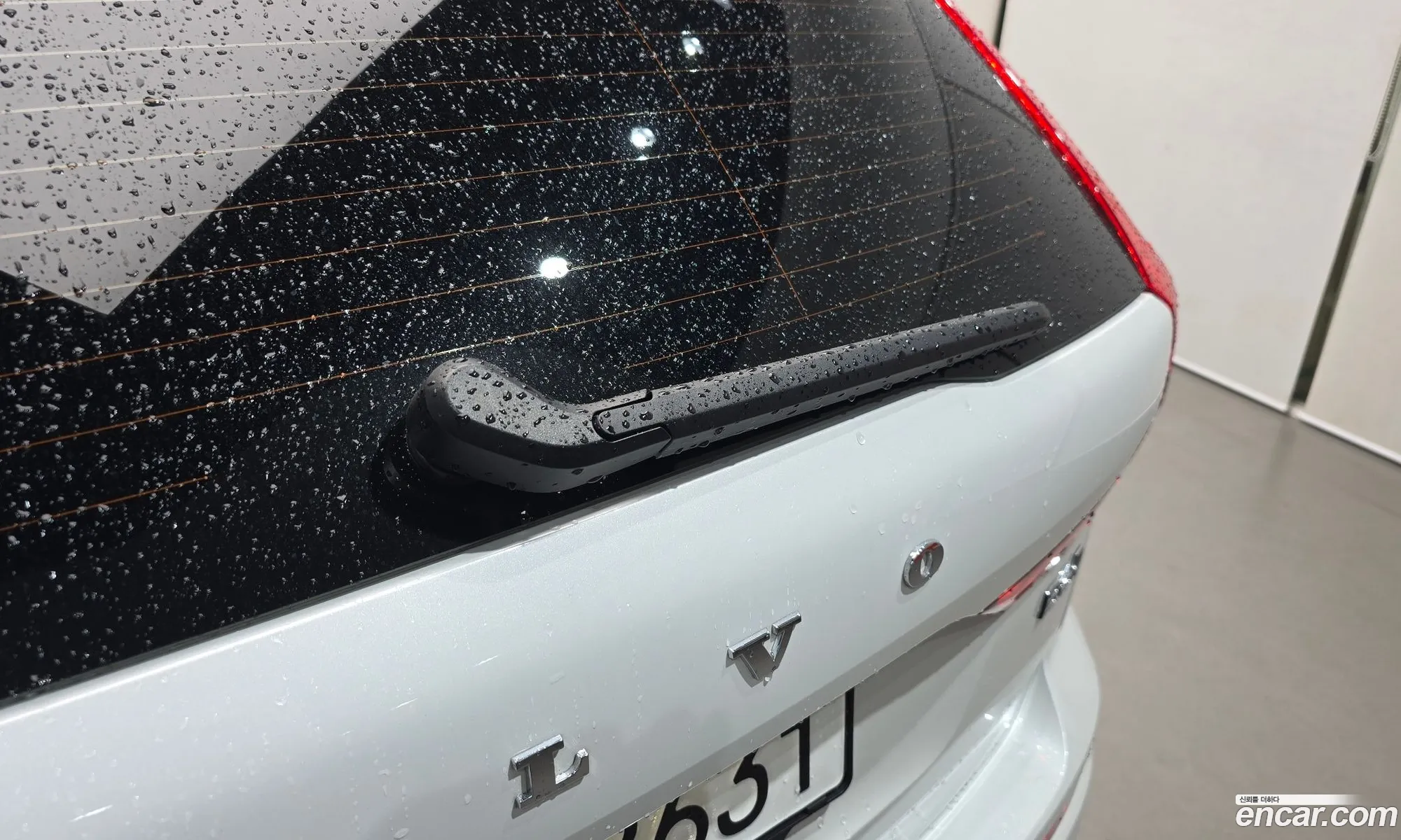 Volvo XC60 2023 LYVUZ0628RB734546 — 27