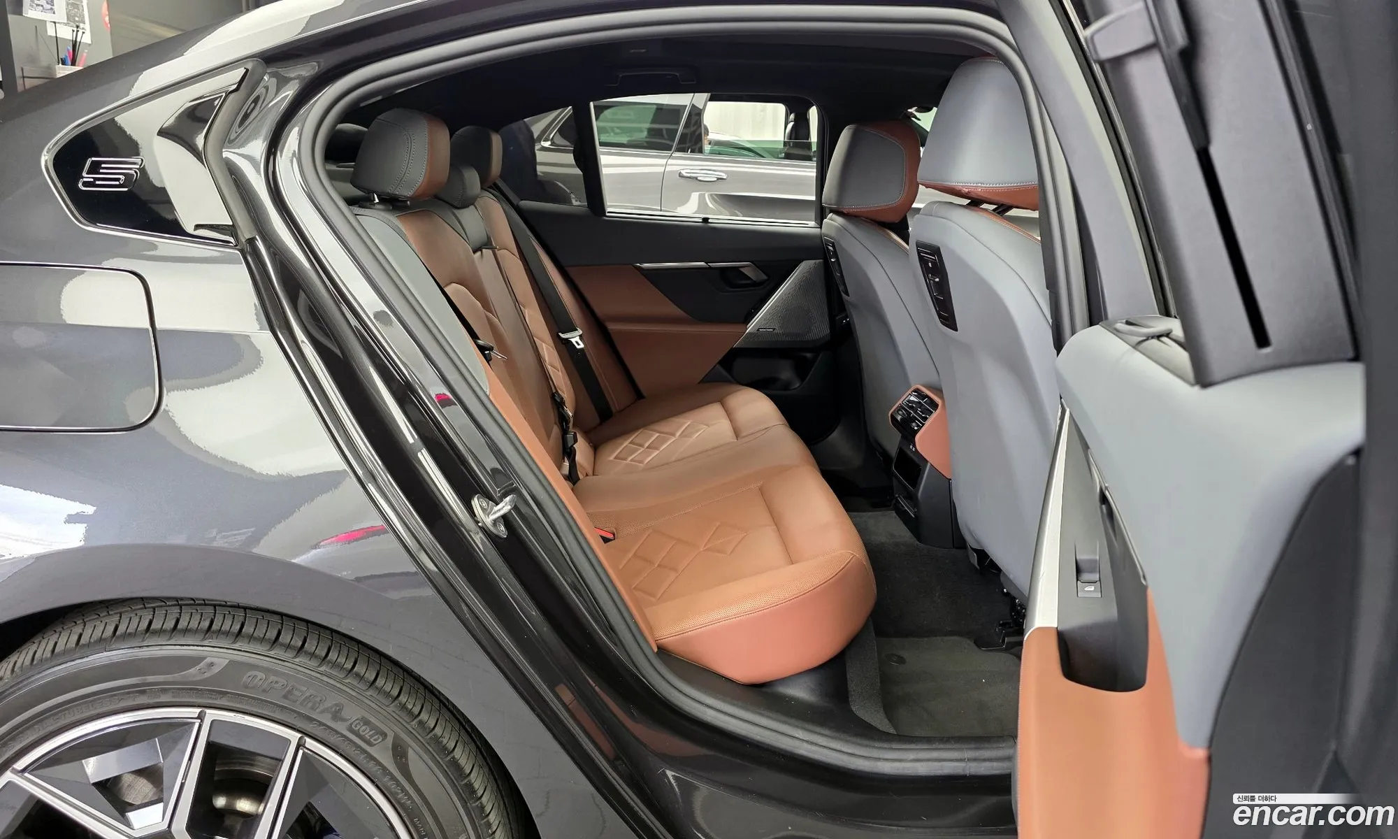 BMW i5 2024 WBY31FK05RCR42369 — 2