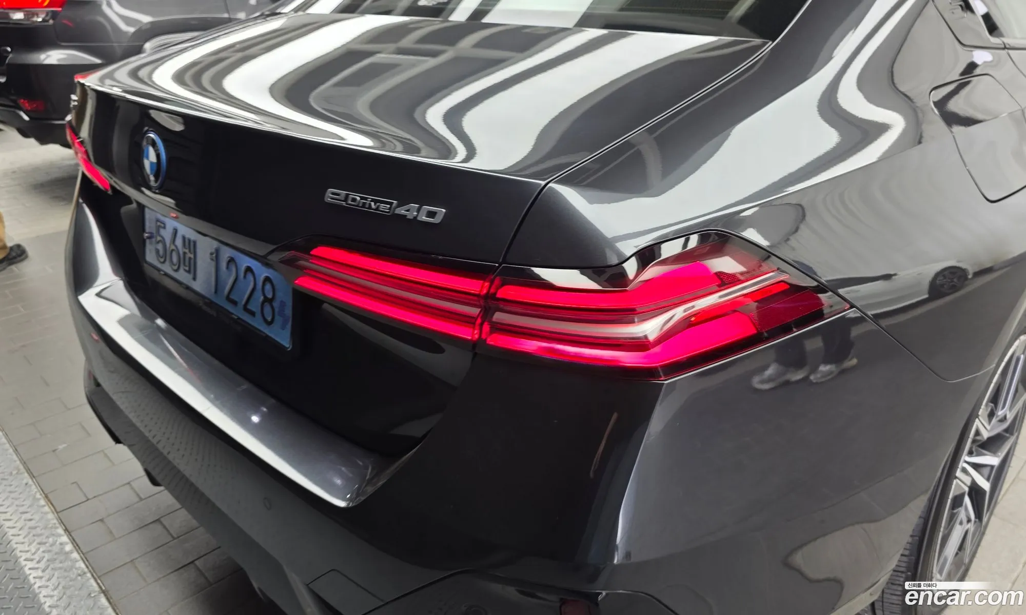 BMW i5 2024 WBY31FK05RCR42369 — 34