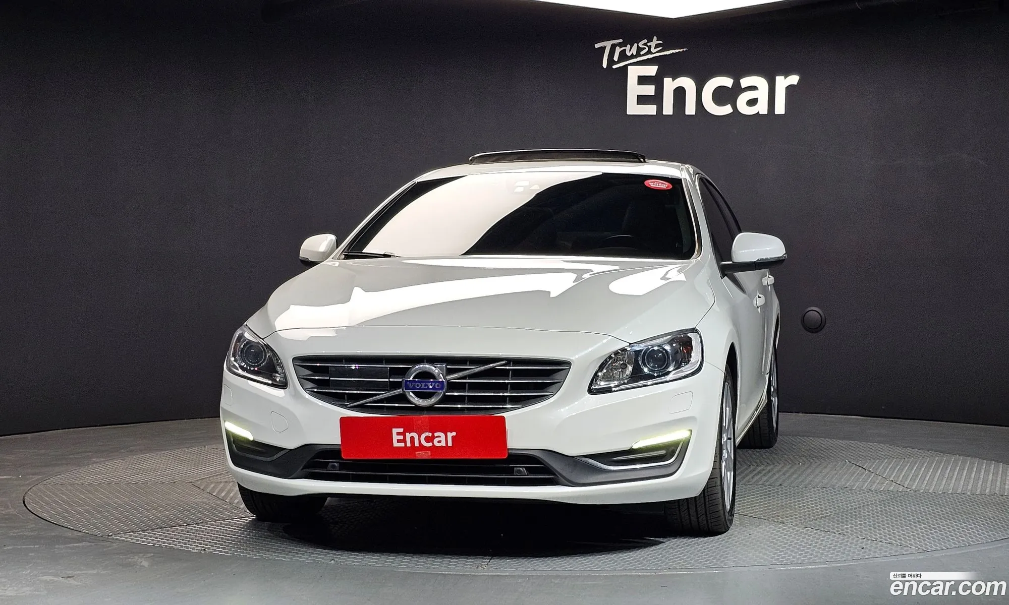 Volvo S60 2018 — 18