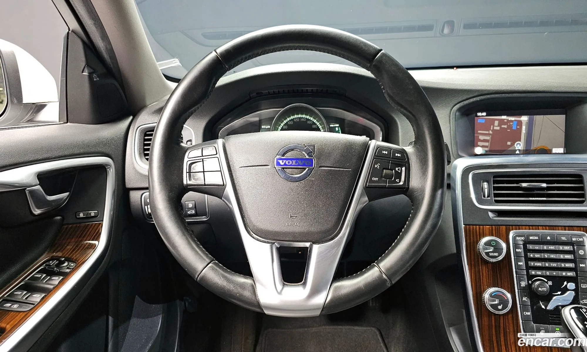 Volvo S60 2018 — 11