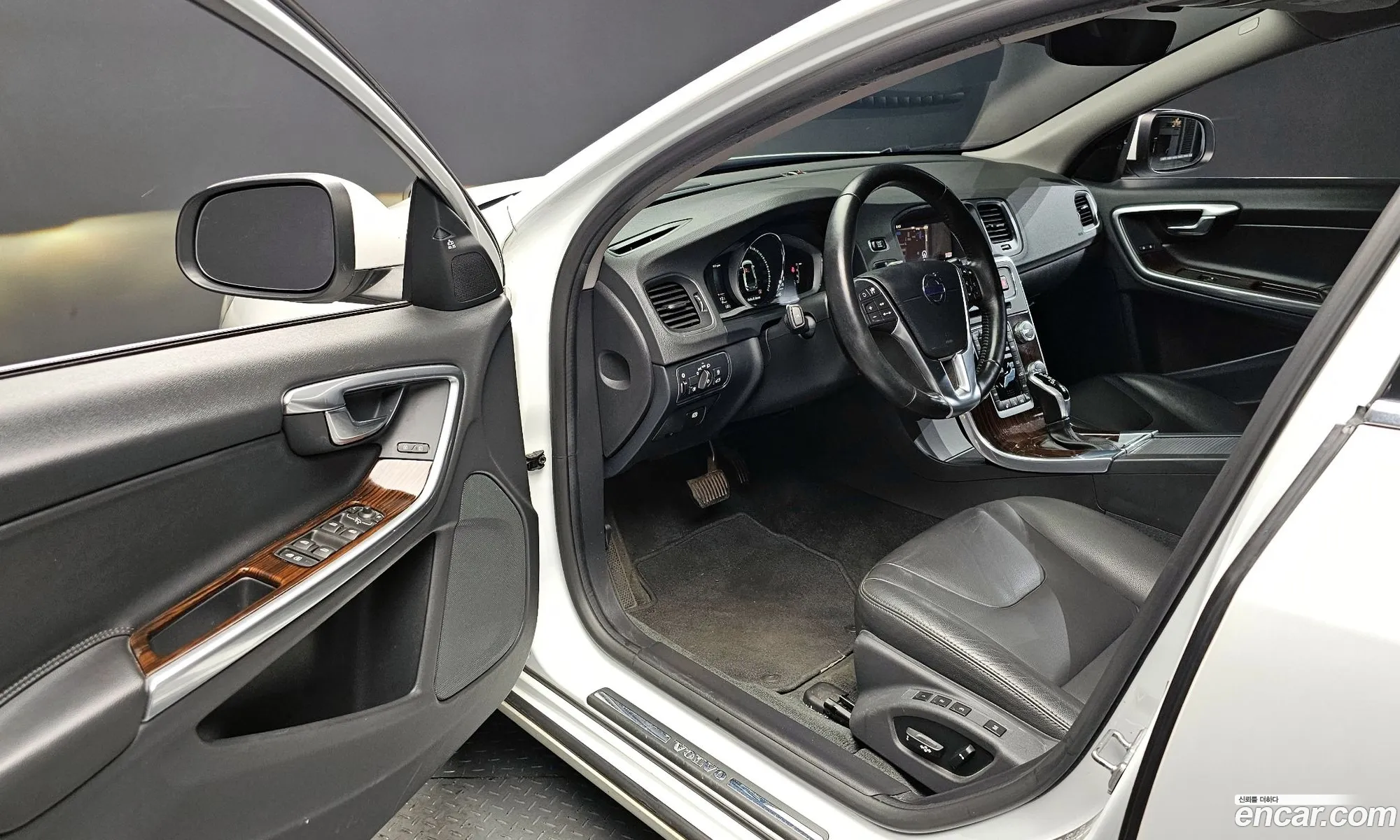 Volvo S60 2018 — 5