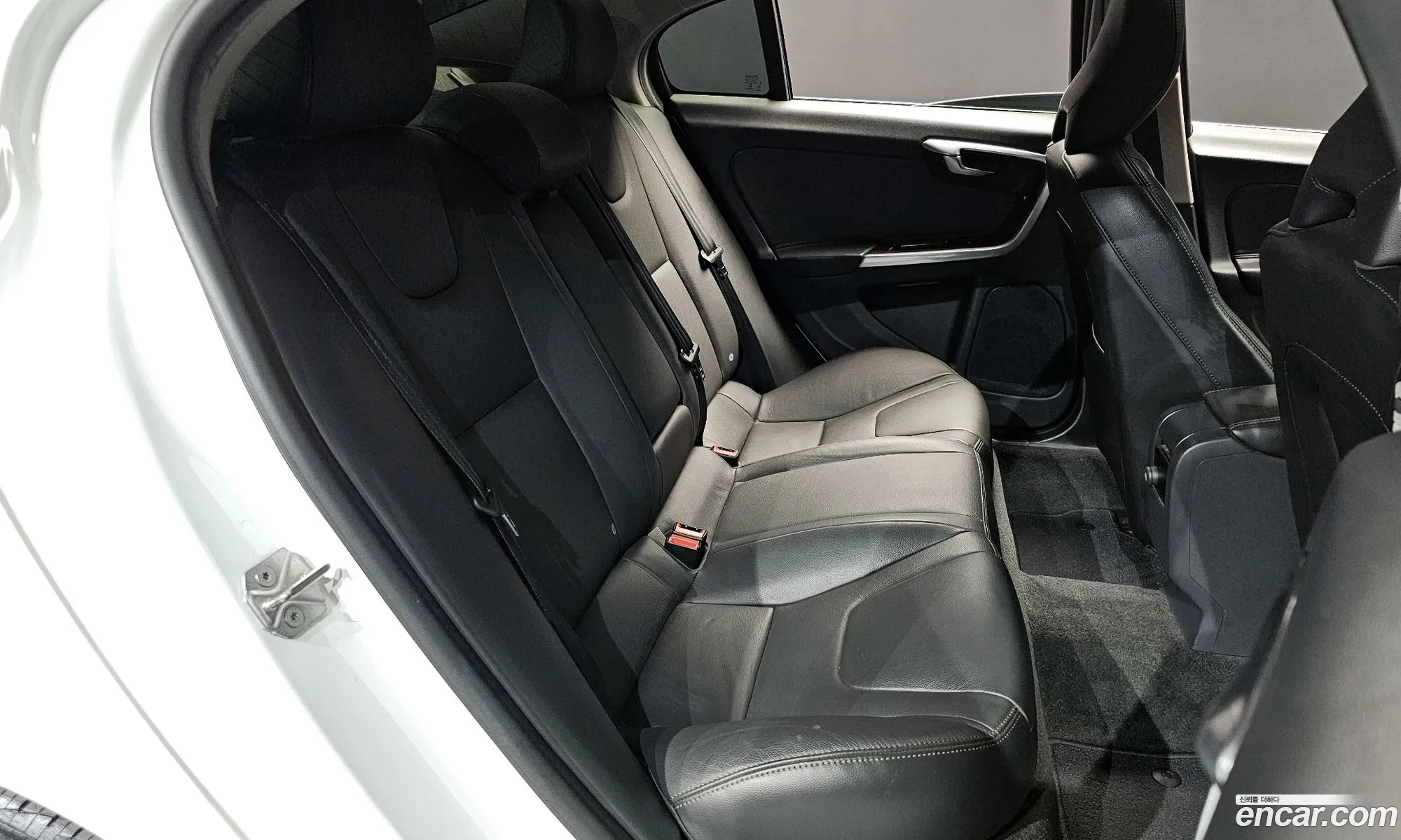 Volvo S60 2018 — 7