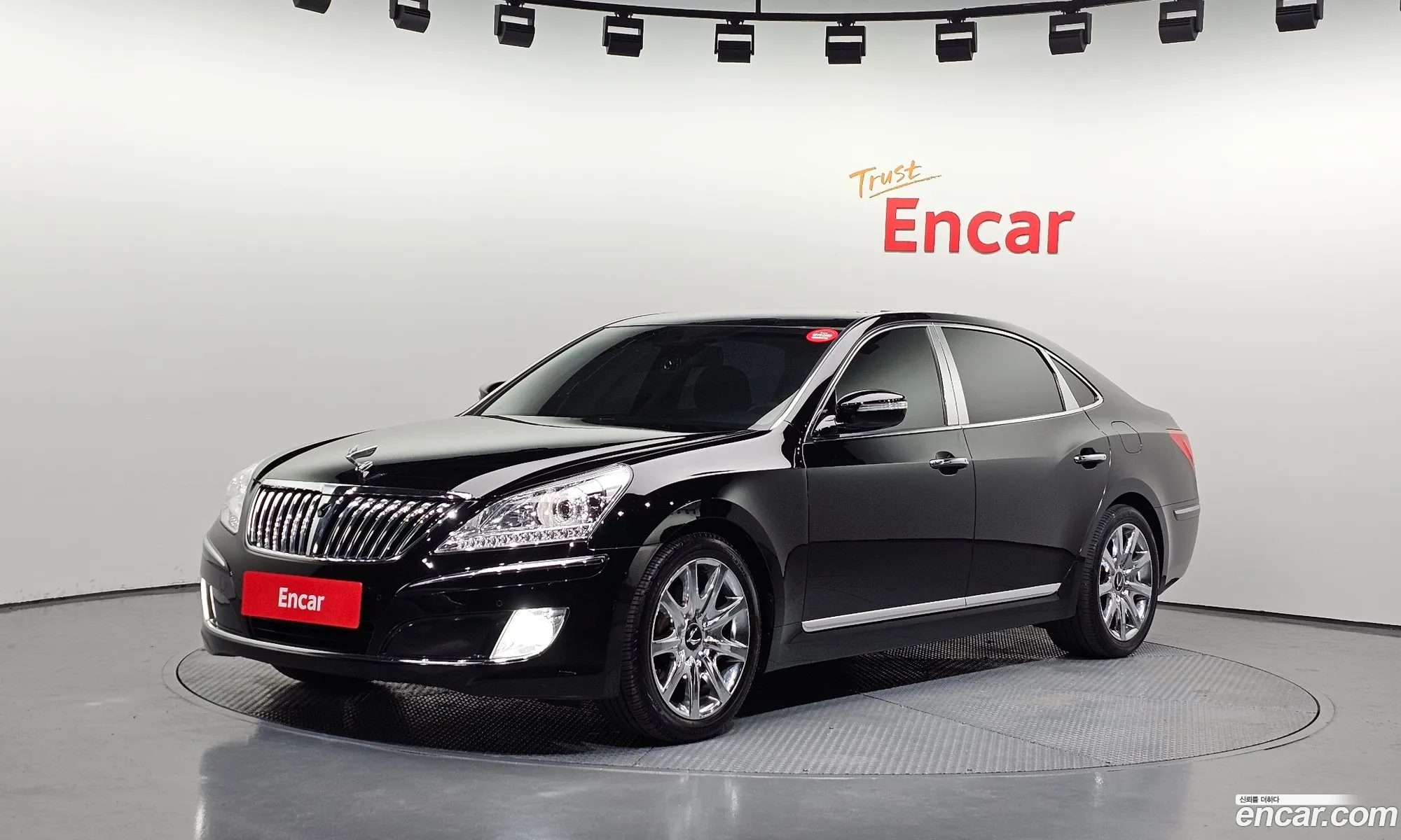 Hyundai Equus 2010 — 15