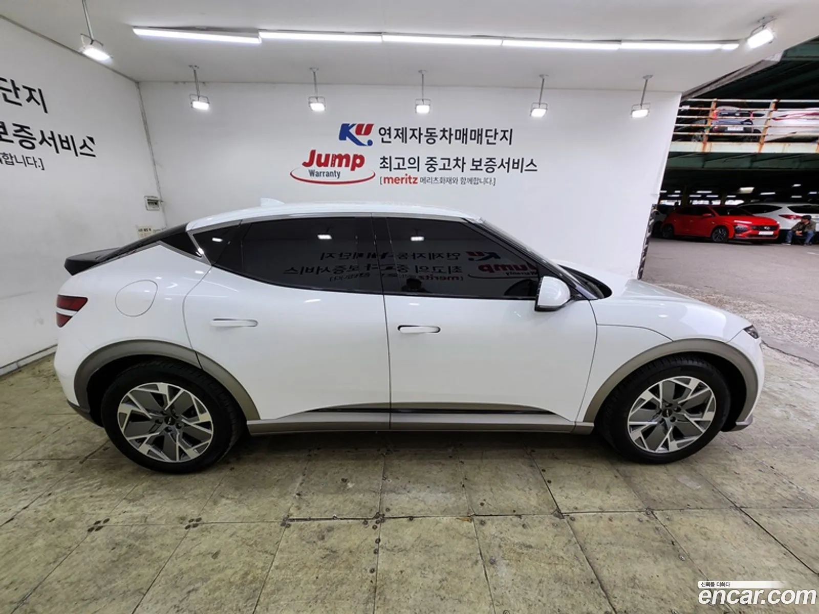 Genesis GV60 2023 — 14