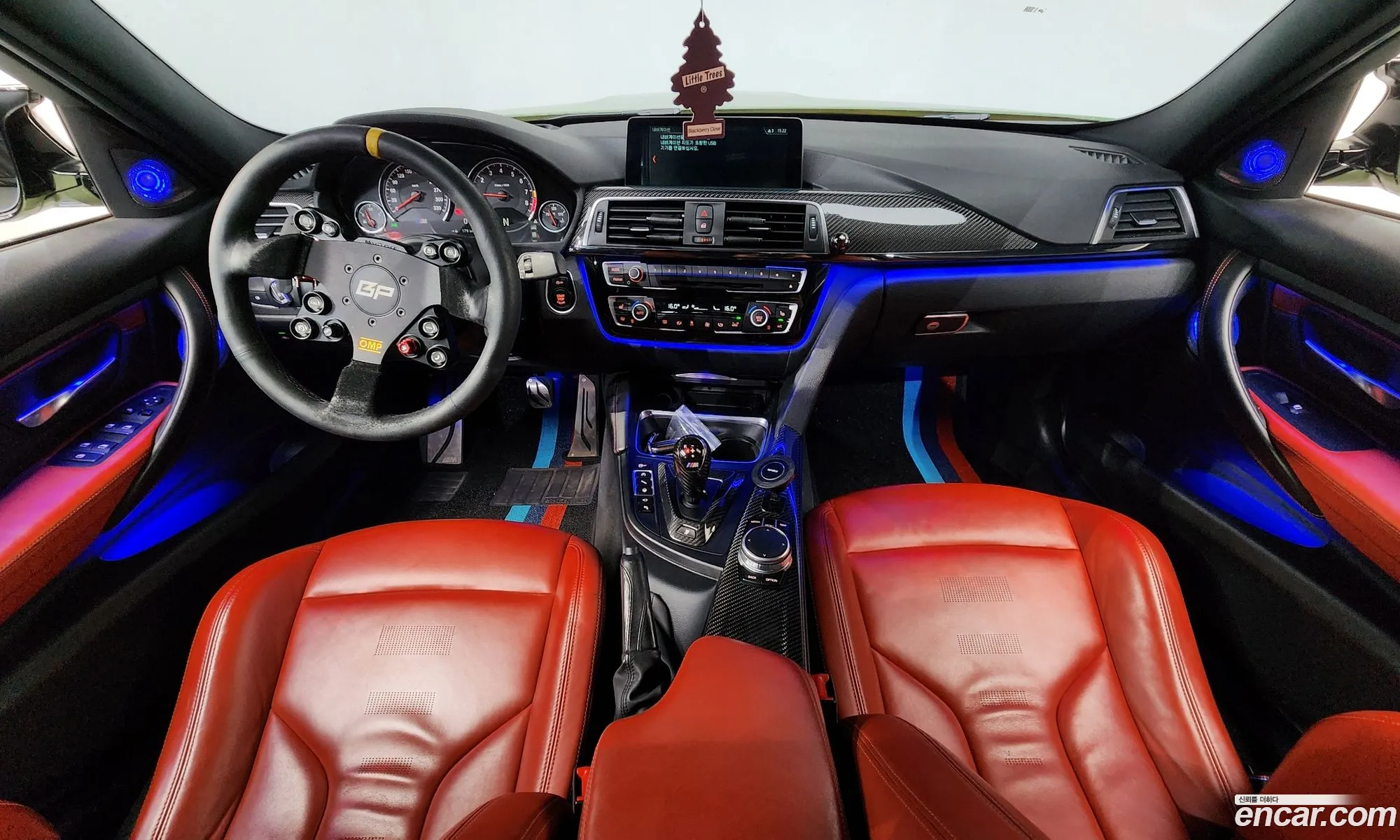 BMW M3 2017 WBS8M9104J5J77125 — 27