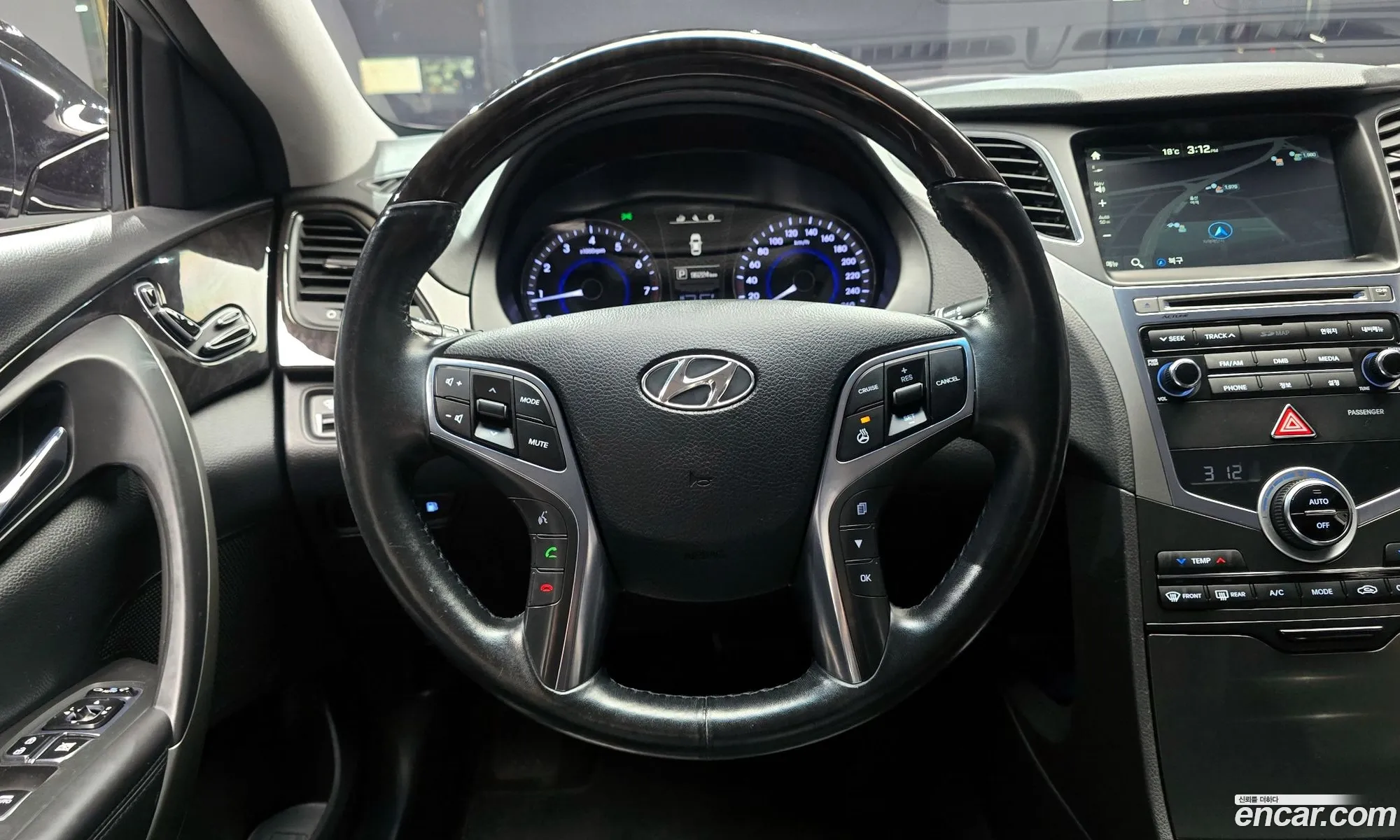 Hyundai Grandeur HG 2016 — 10