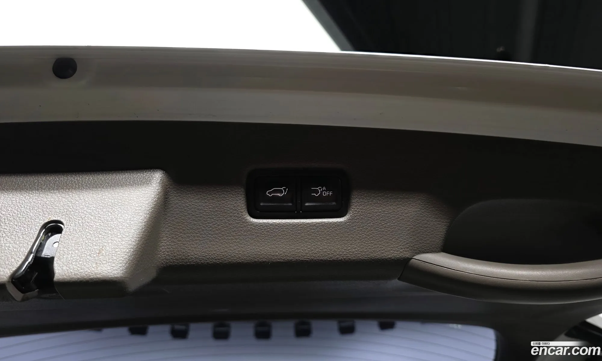 Kia Carnival 2022 — 21