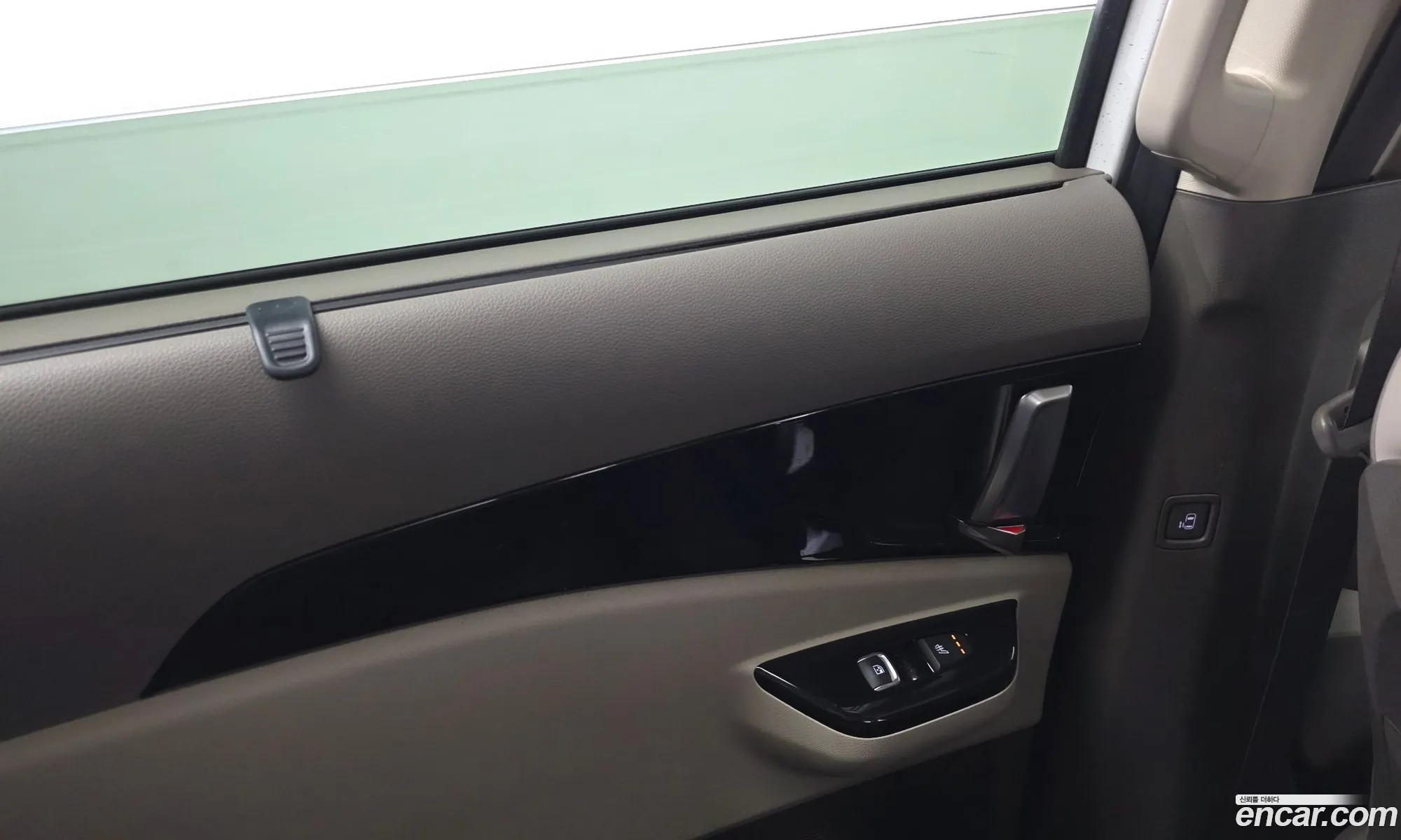 Kia Carnival 2022 — 2
