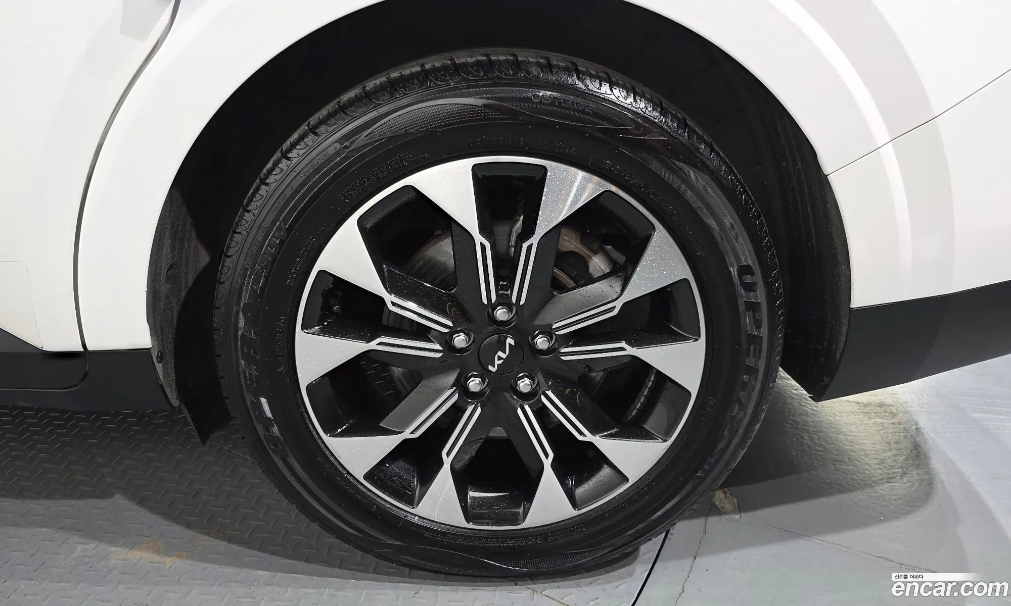 Kia Carnival 2022 — 16