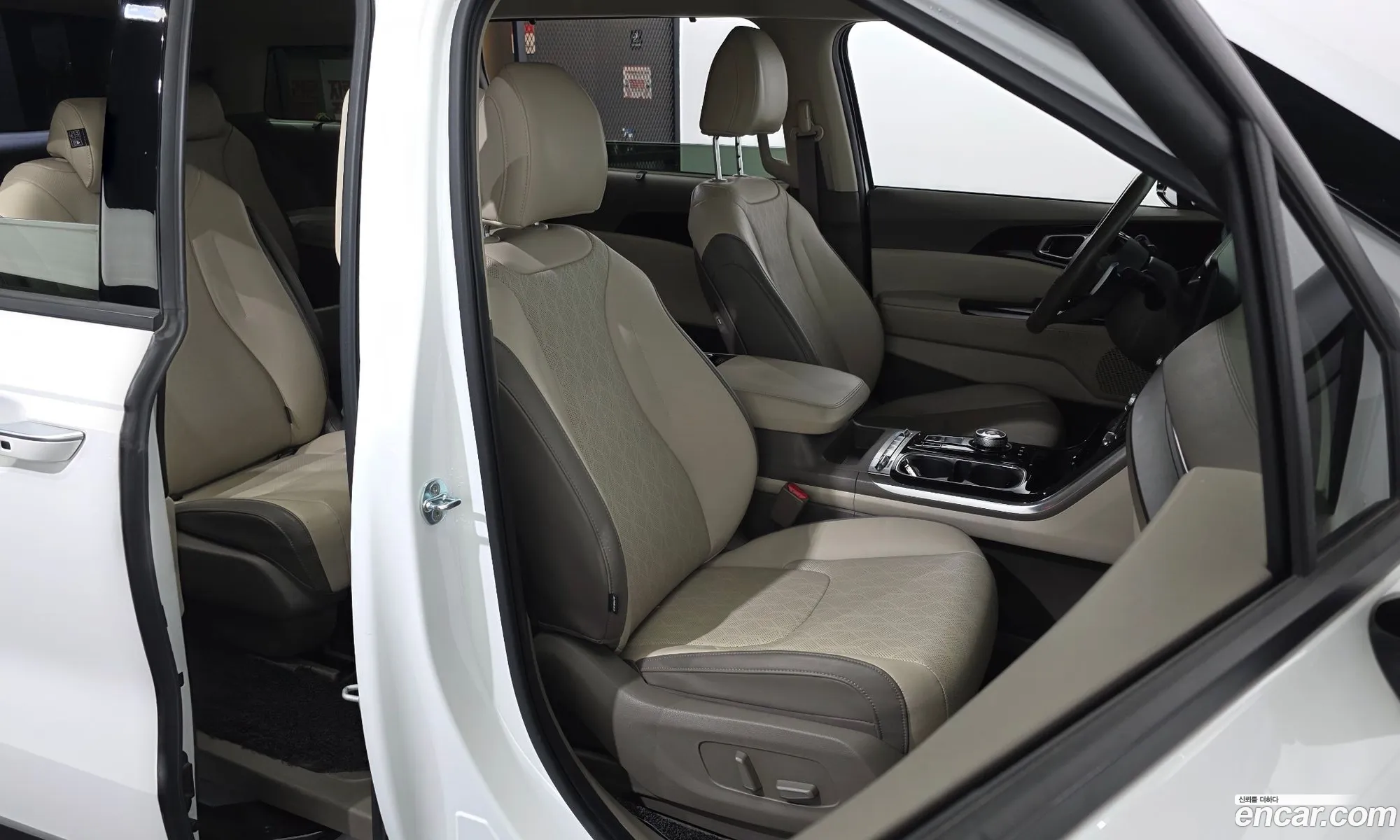 Kia Carnival 2022 — 6