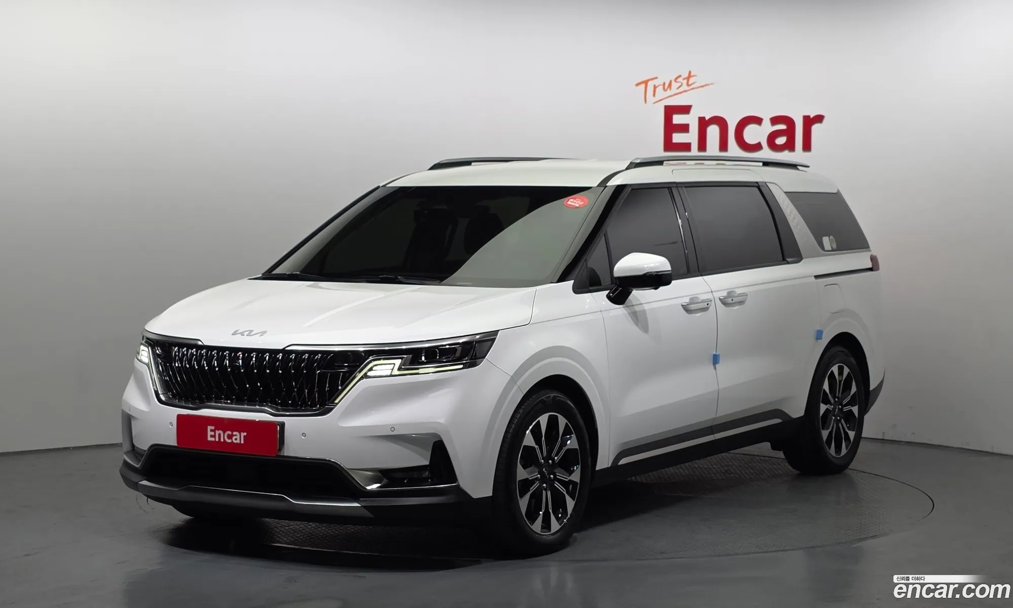 Kia Carnival 2022 — 8