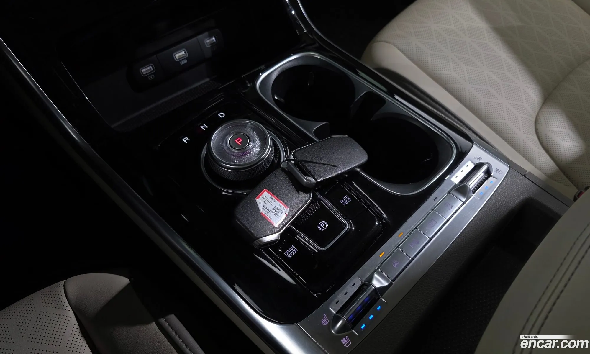Kia Carnival 2022 — 28