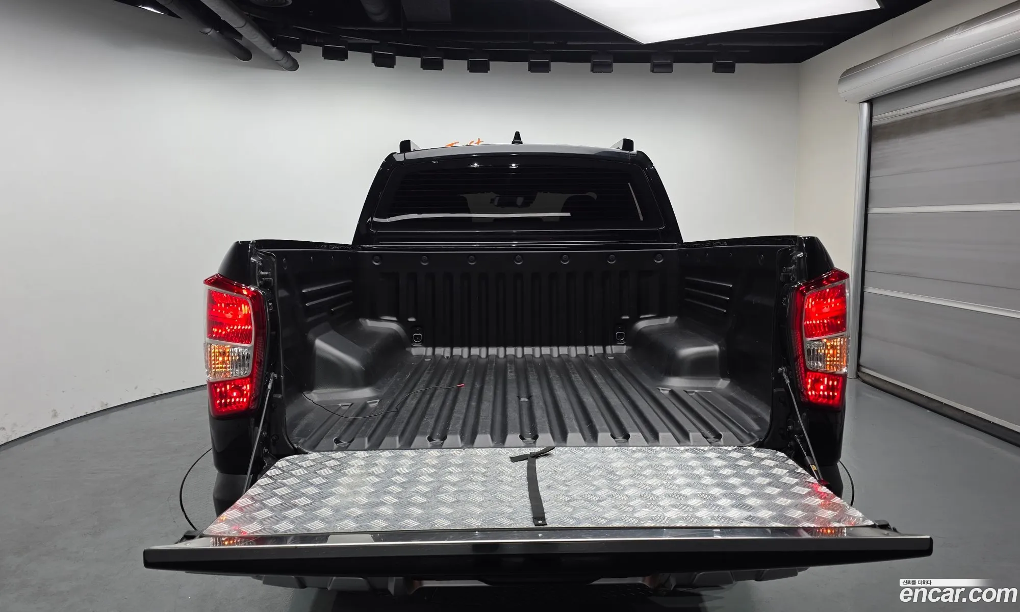 KG Mobility (SsangYong) Rexton Sports Khan 2020 — 27