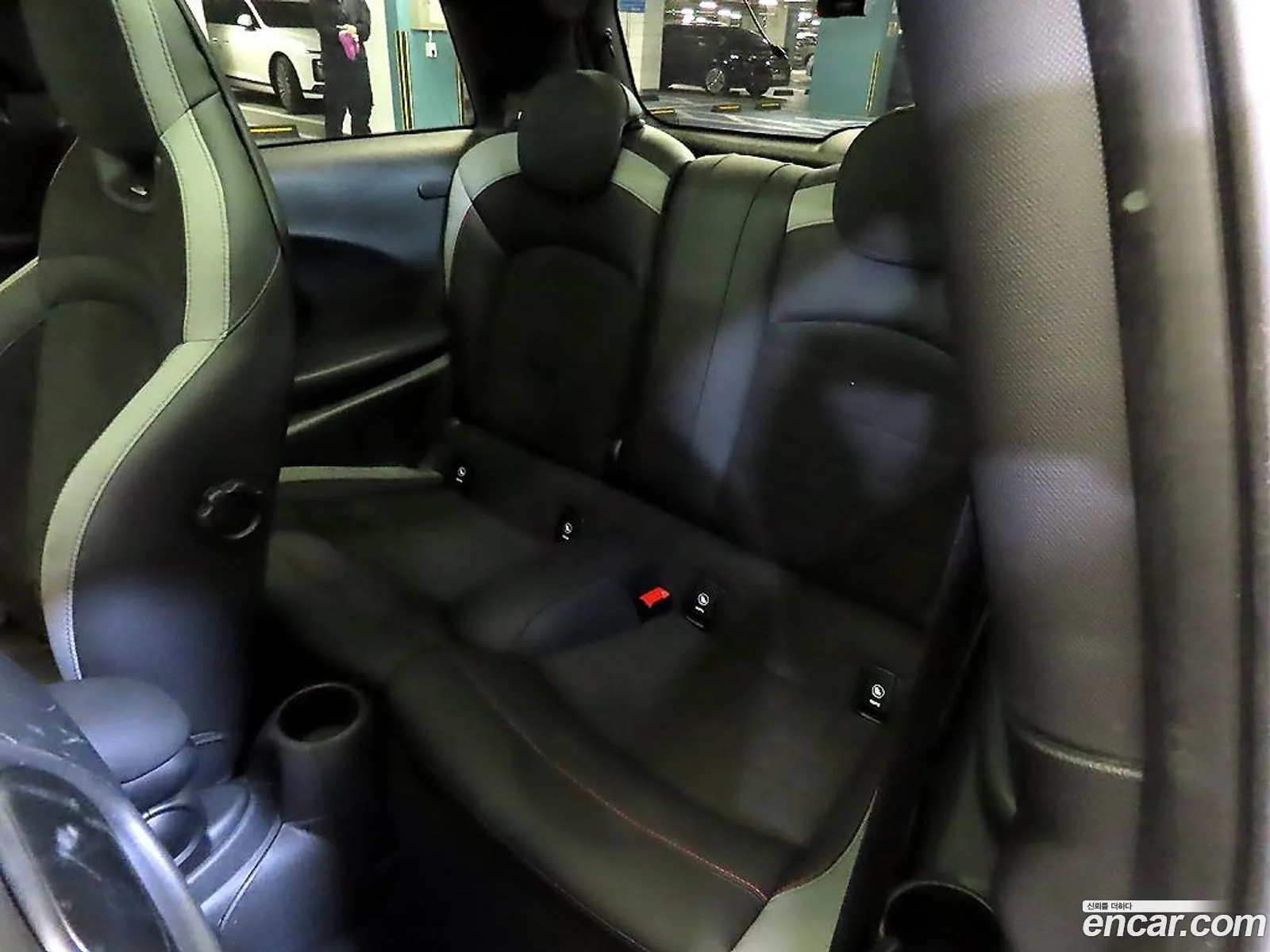 Mini Cooper S 2023 — 17