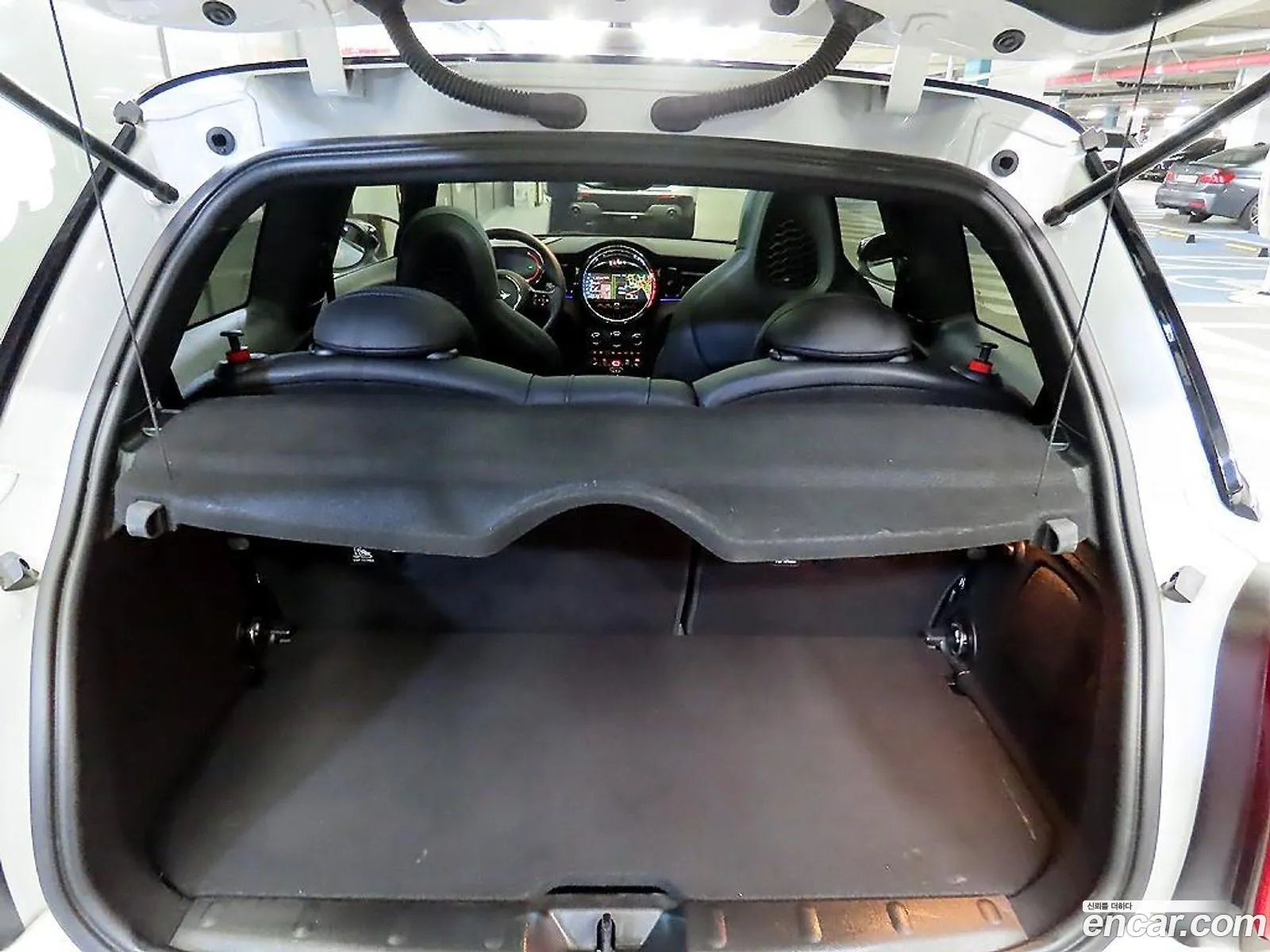 Mini Cooper S 2023 — 20