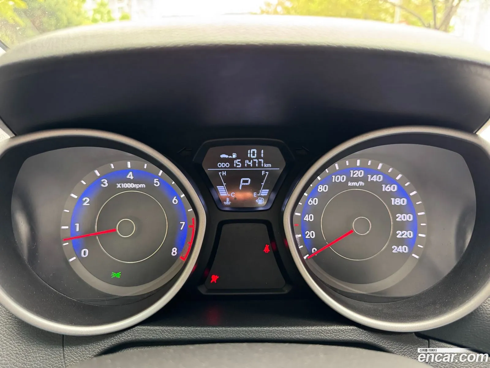 Hyundai Elantra MD 2011 — 15