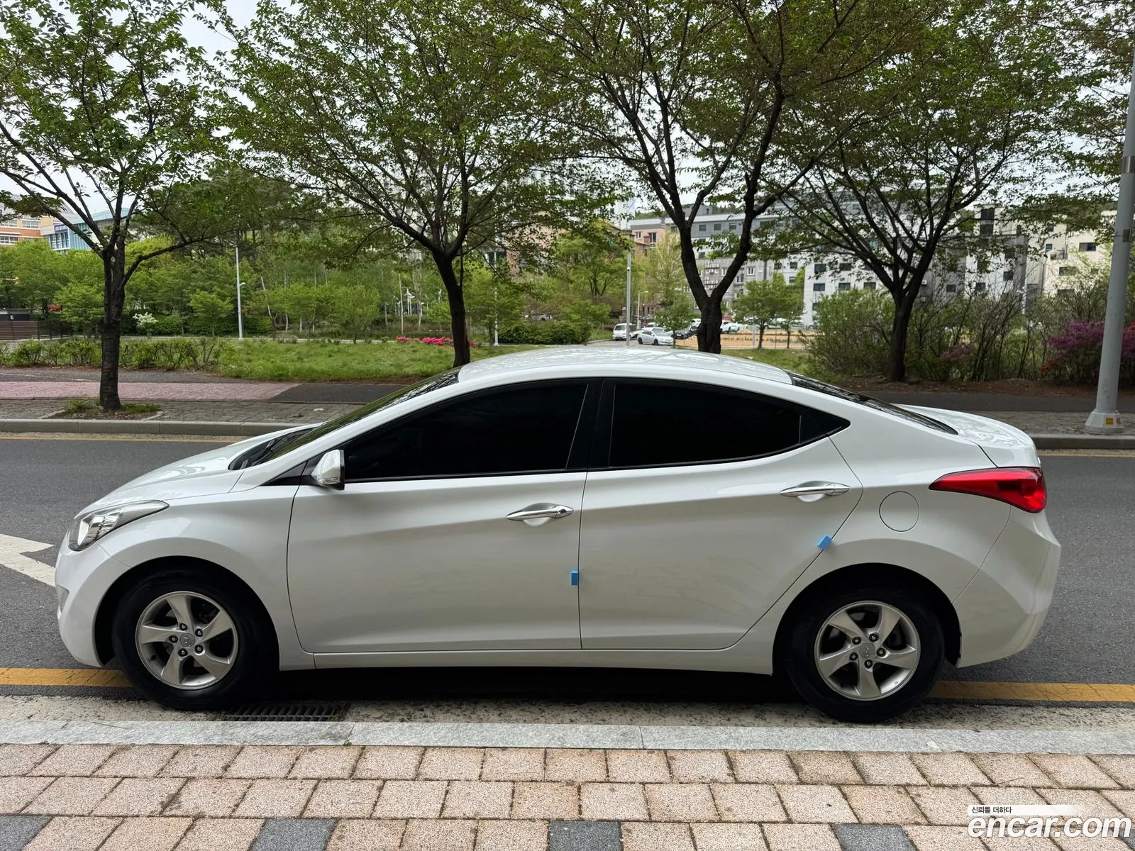 Hyundai Elantra MD 2011 — 10