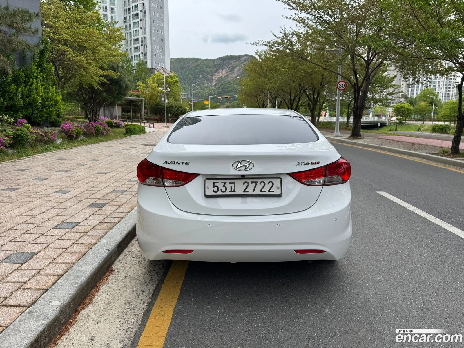 Hyundai Elantra MD 2011 — 11