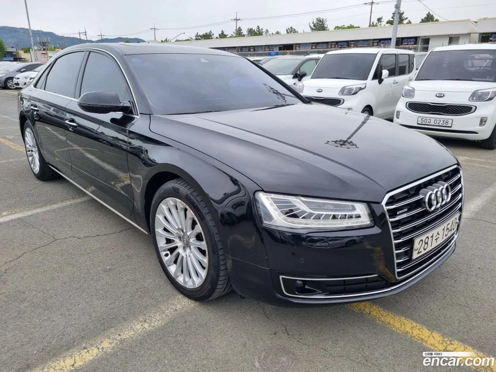 Audi A8 2015 — 18