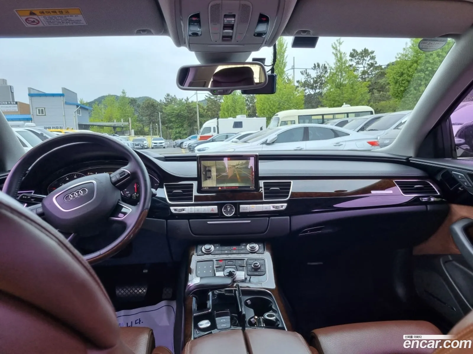 Audi A8 2015 — 12