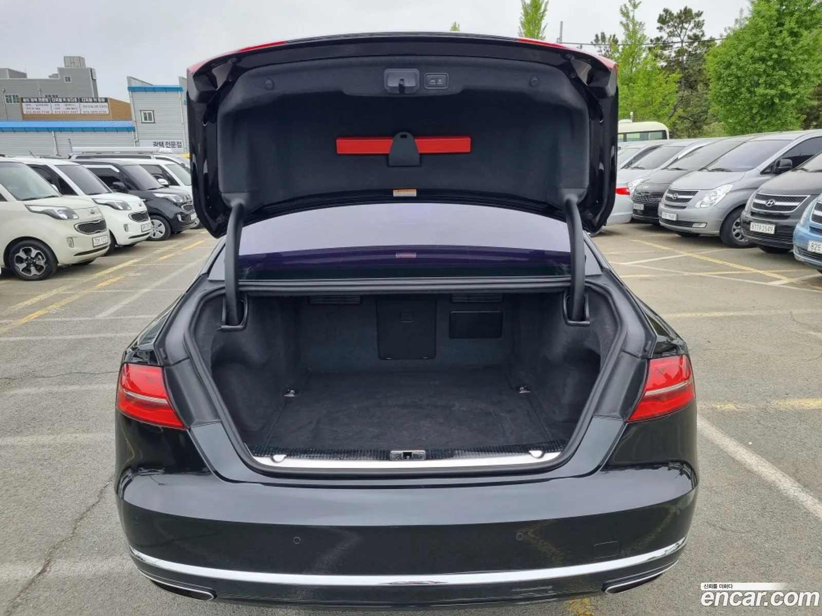 Audi A8 2015 — 8