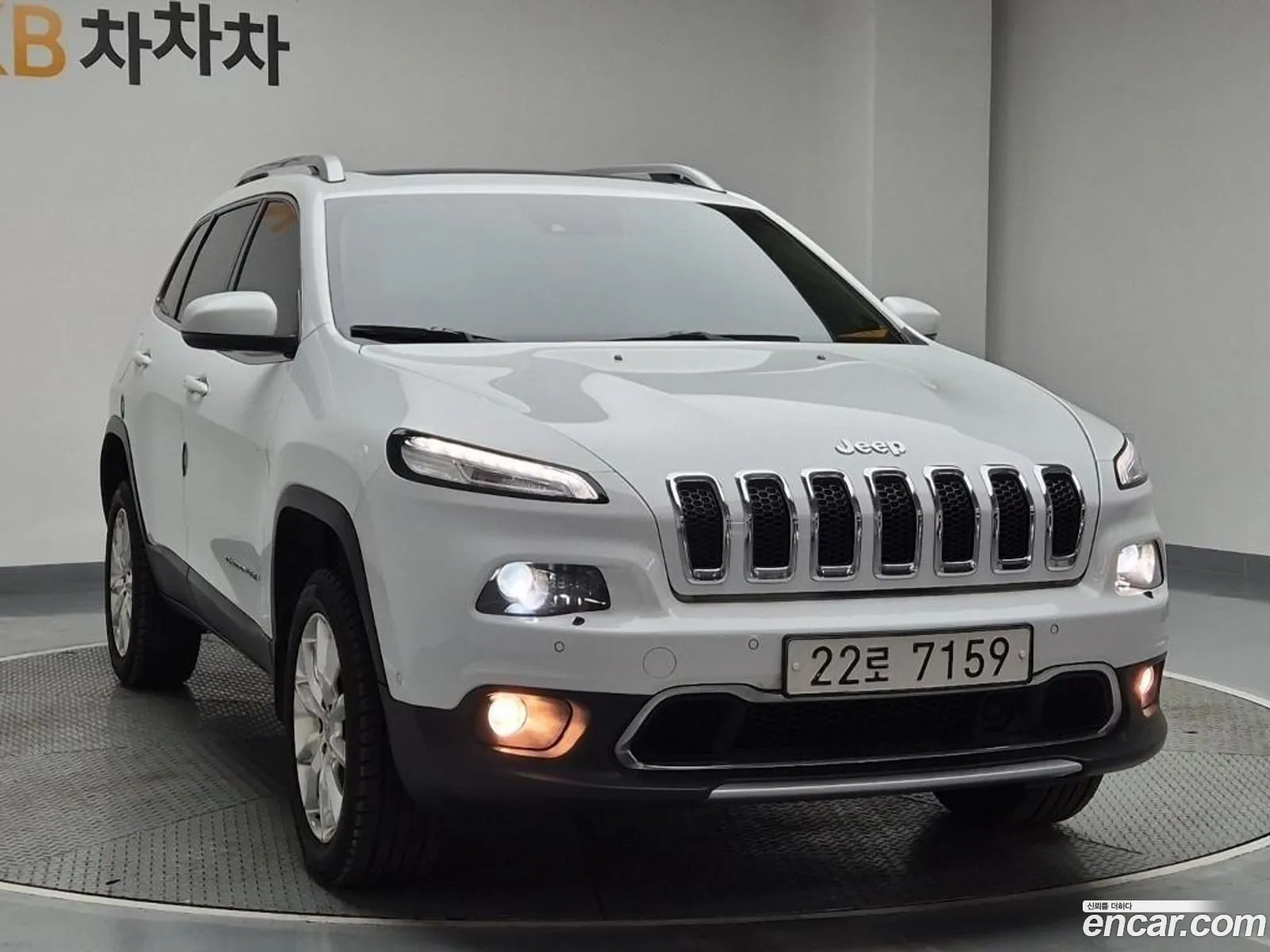 Jeep Cherokee 2016 — 19