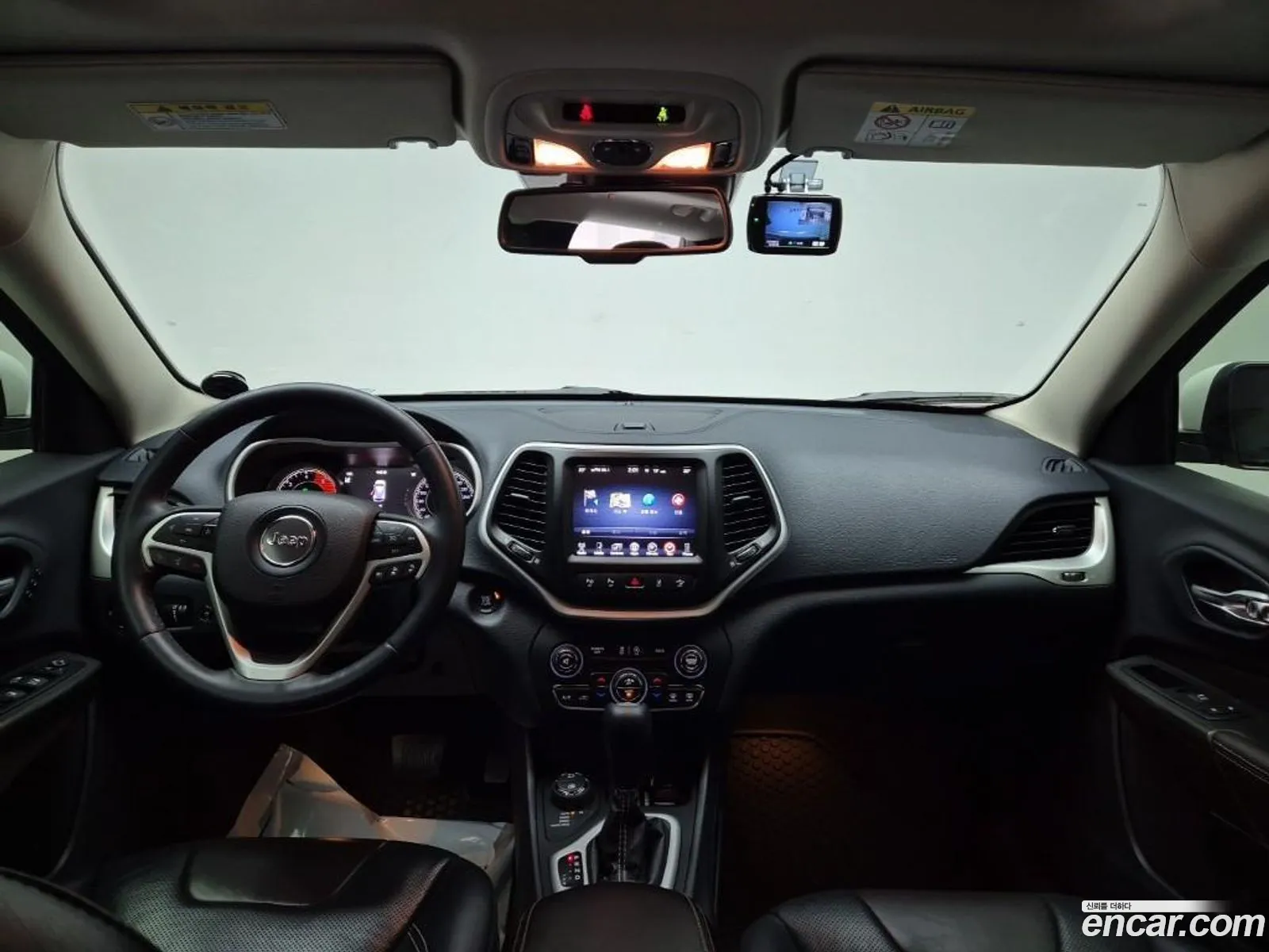 Jeep Cherokee 2016 — 15