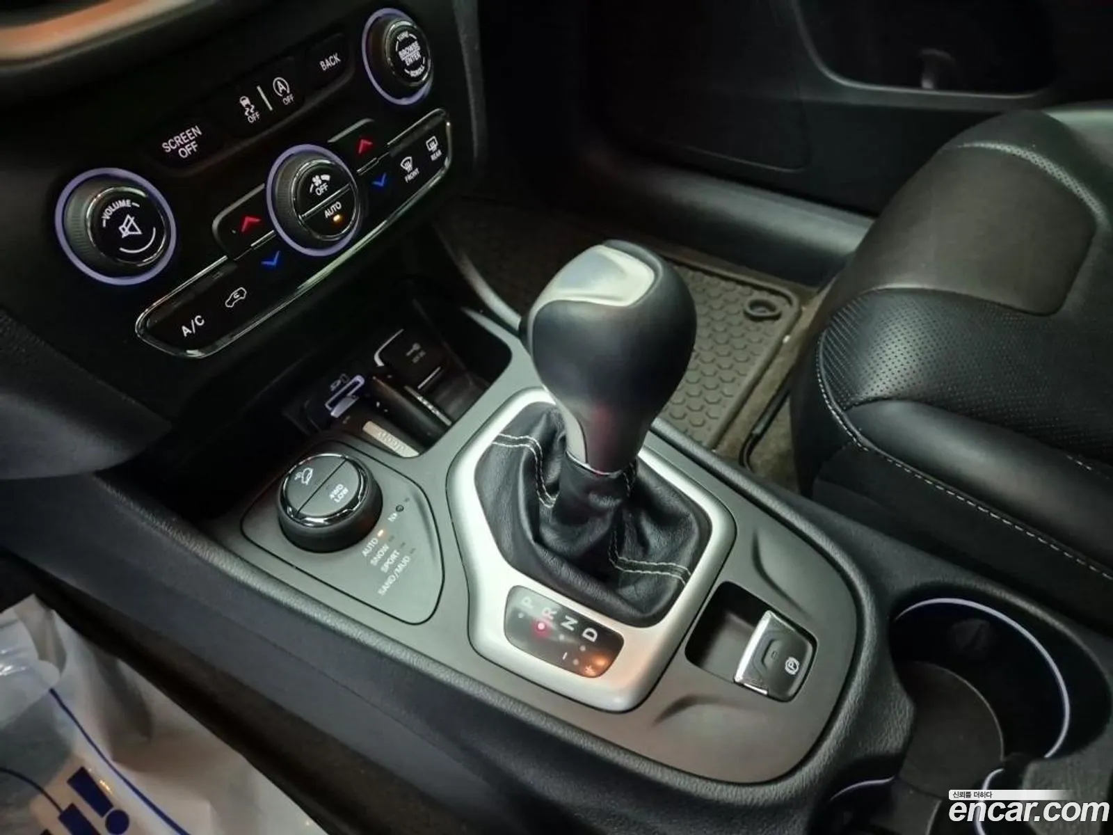 Jeep Cherokee 2016 — 4