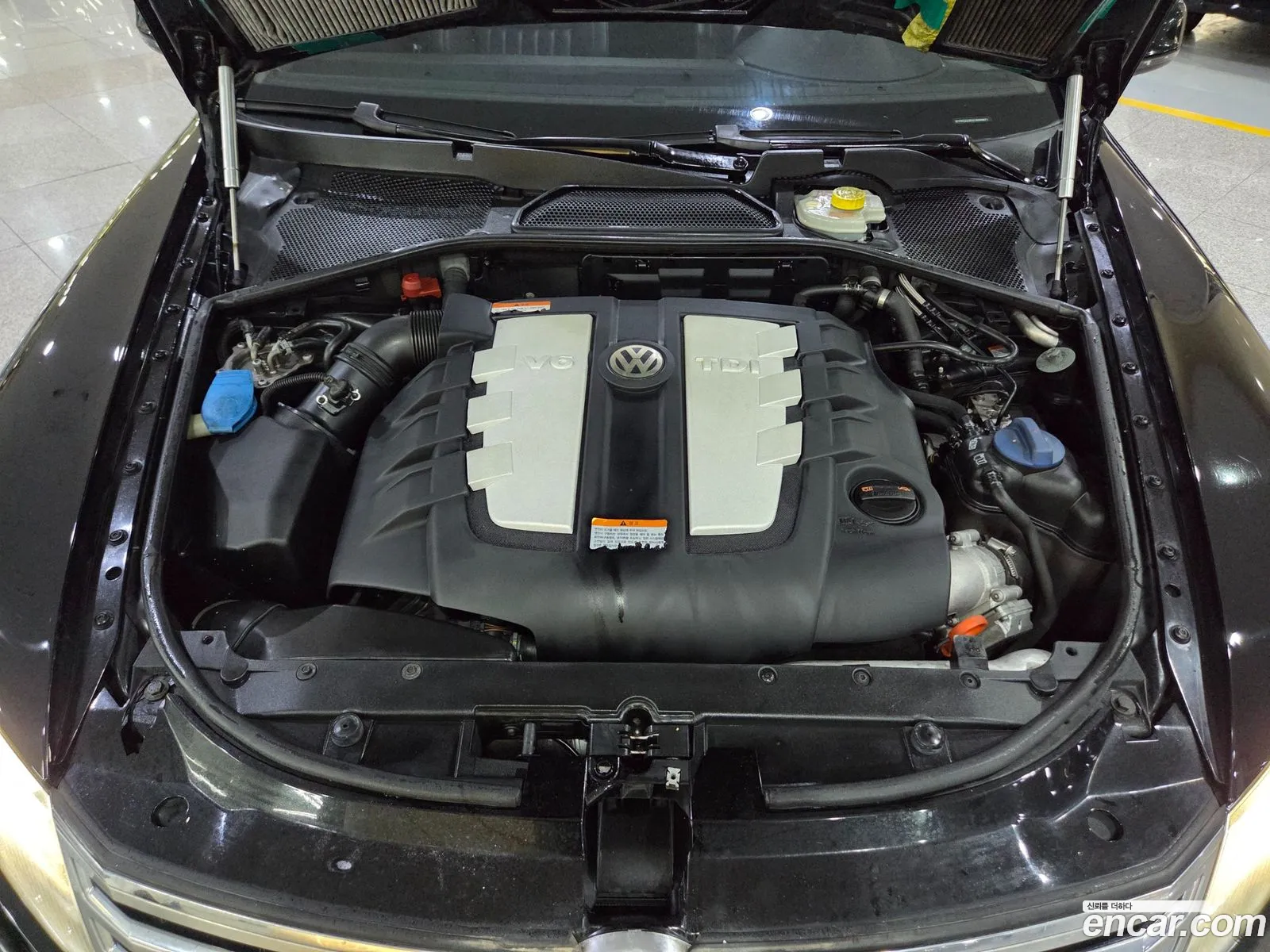 Volkswagen Phaeton 2011 — 16