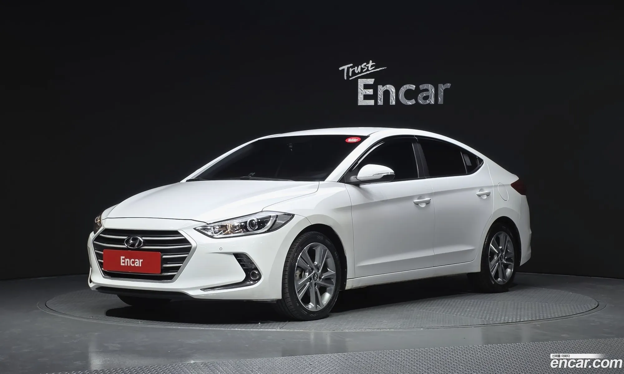 Hyundai Elantra AD 2016 — 17