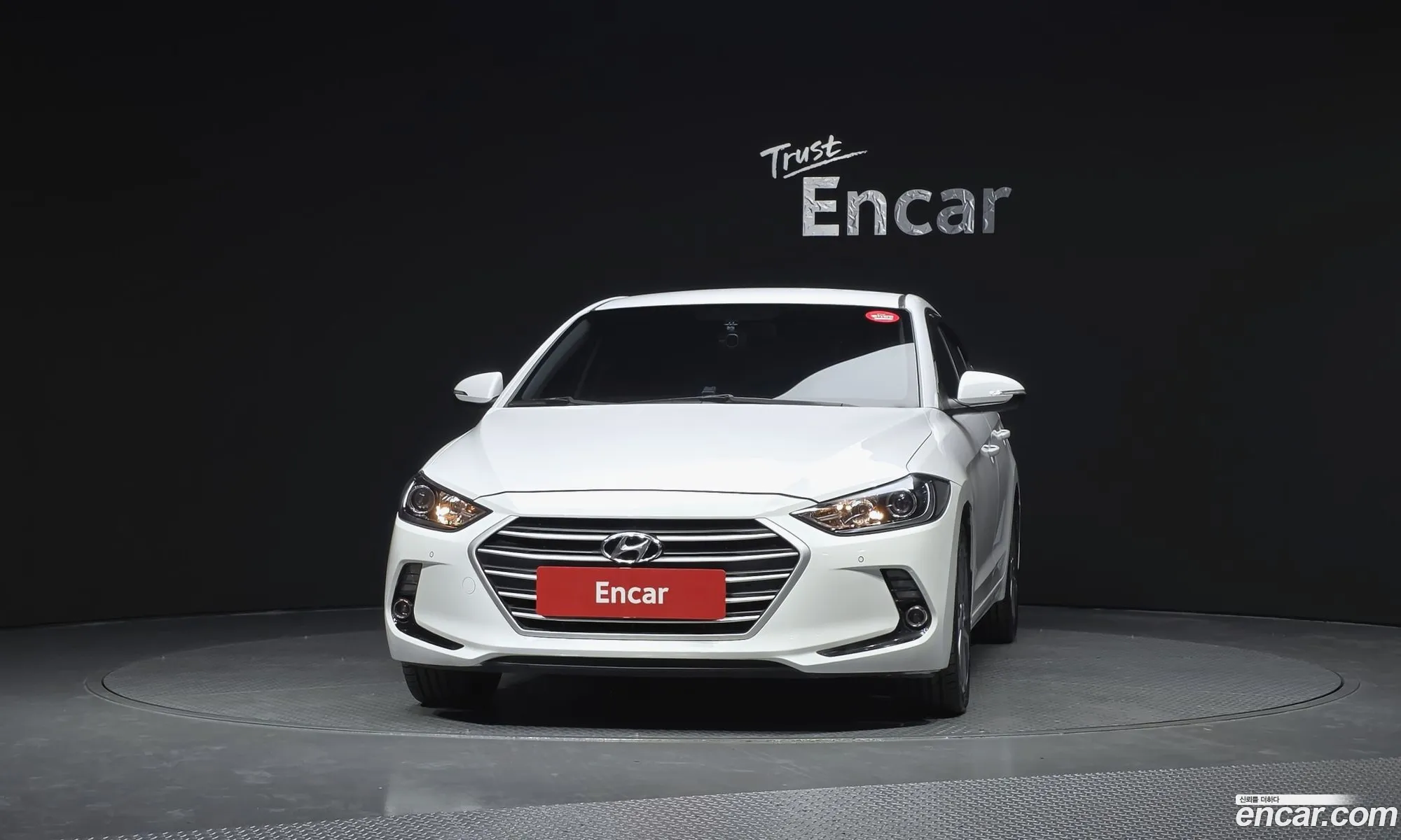 Hyundai Elantra AD 2016 — 9