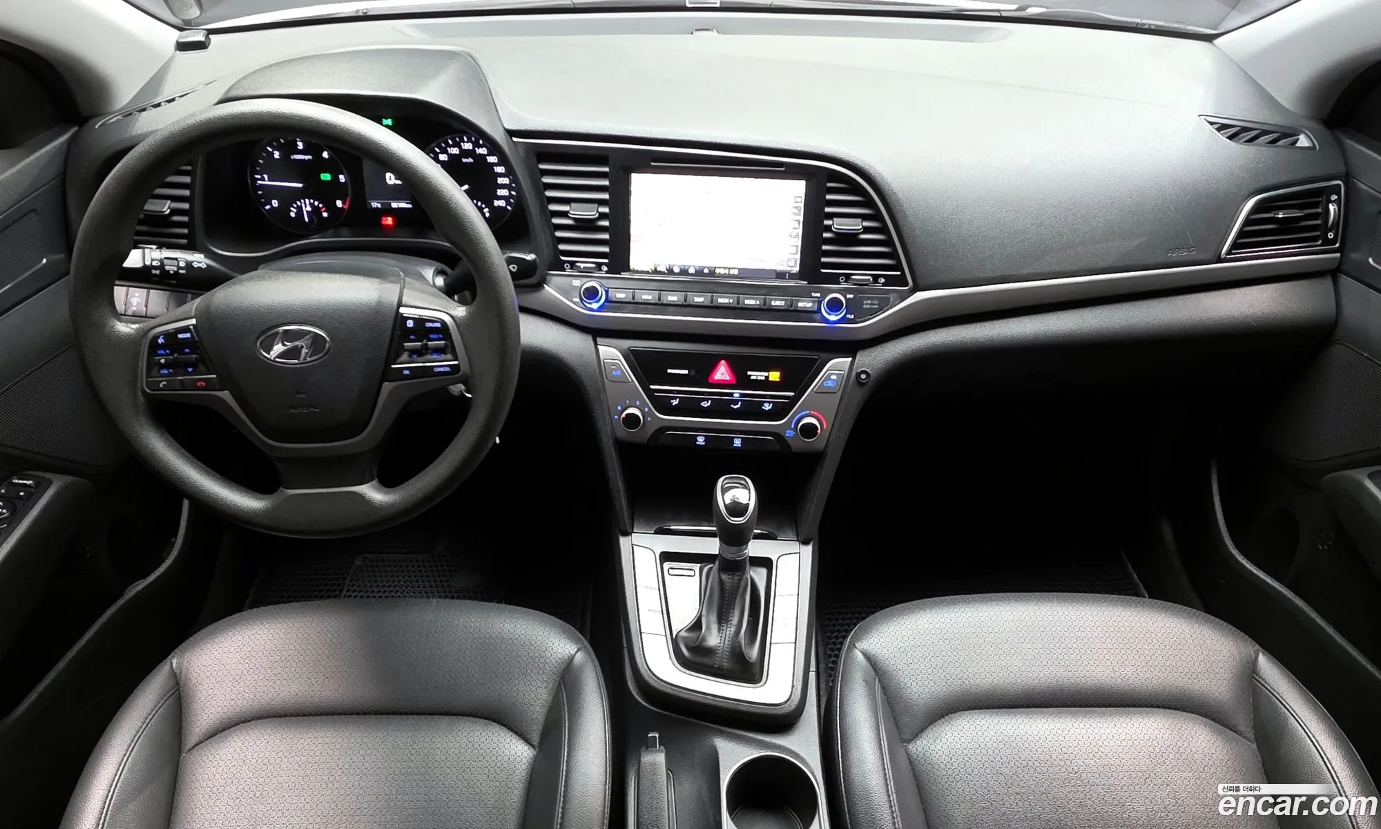 Hyundai Elantra AD 2016 — 4