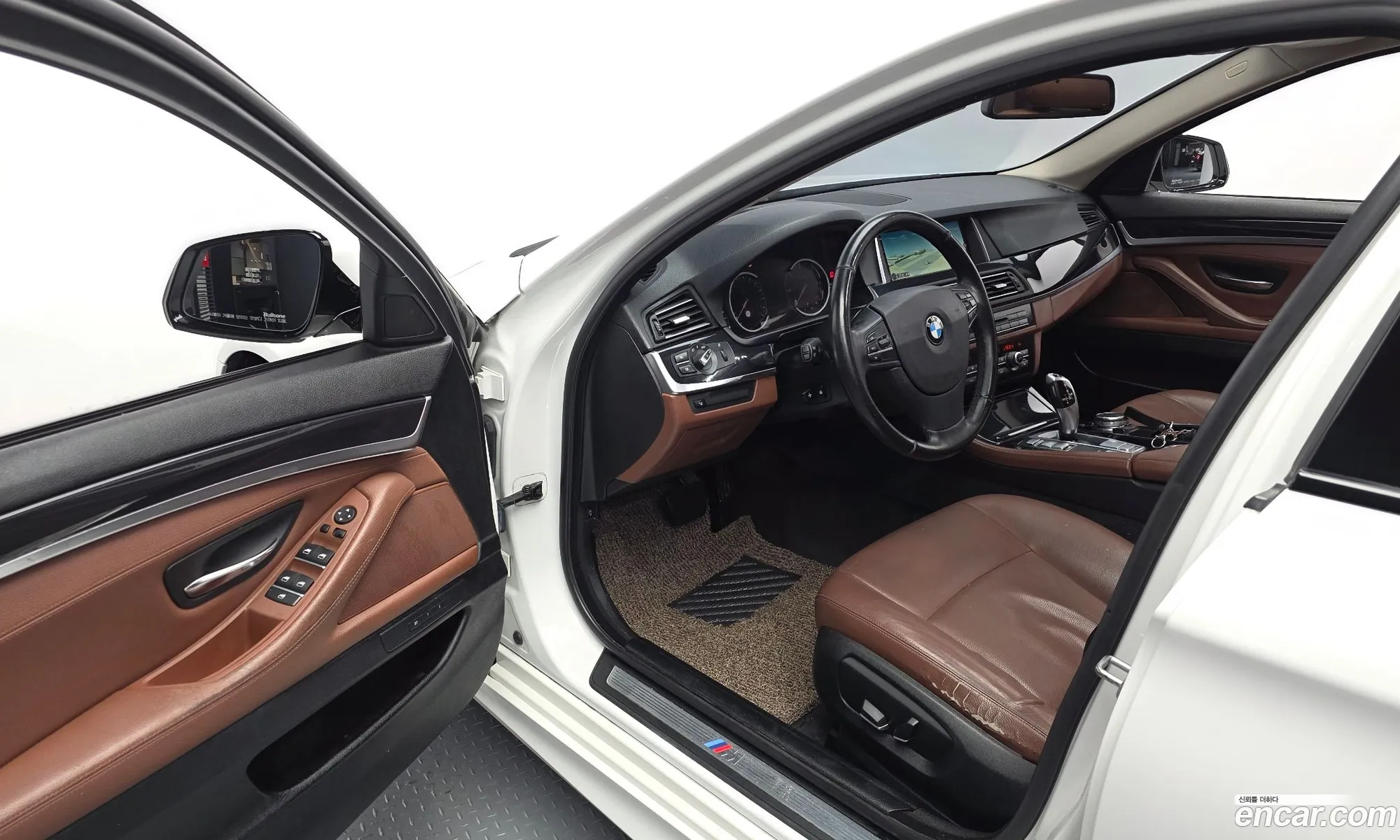 BMW 5 Series 2015 WBA5E5106GG067445 — 14