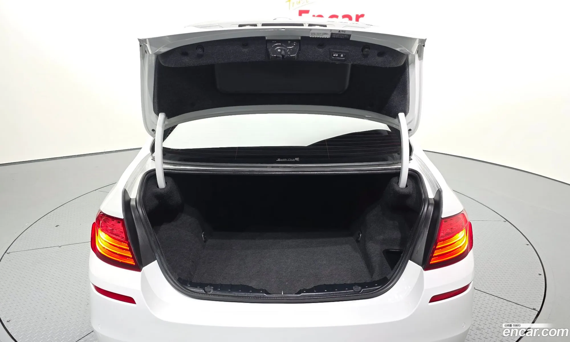 BMW 5 Series 2015 WBA5E5106GG067445 — 10