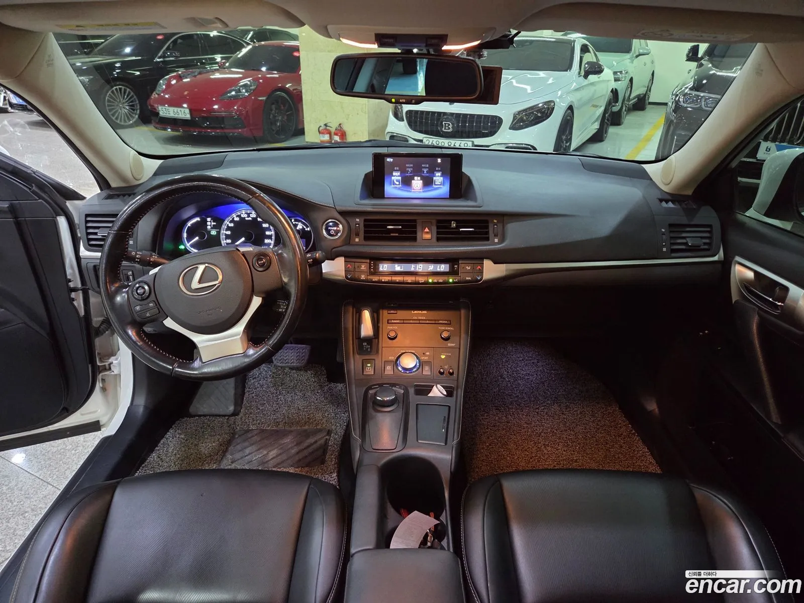 Lexus CT200h 2015 — 5