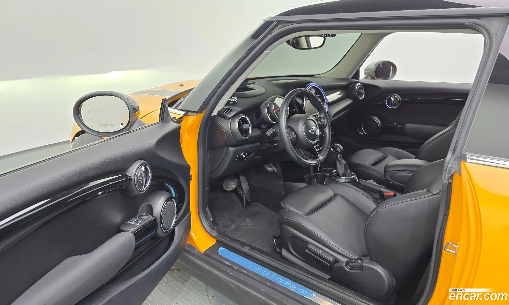 Mini Cooper S 2017 — 26
