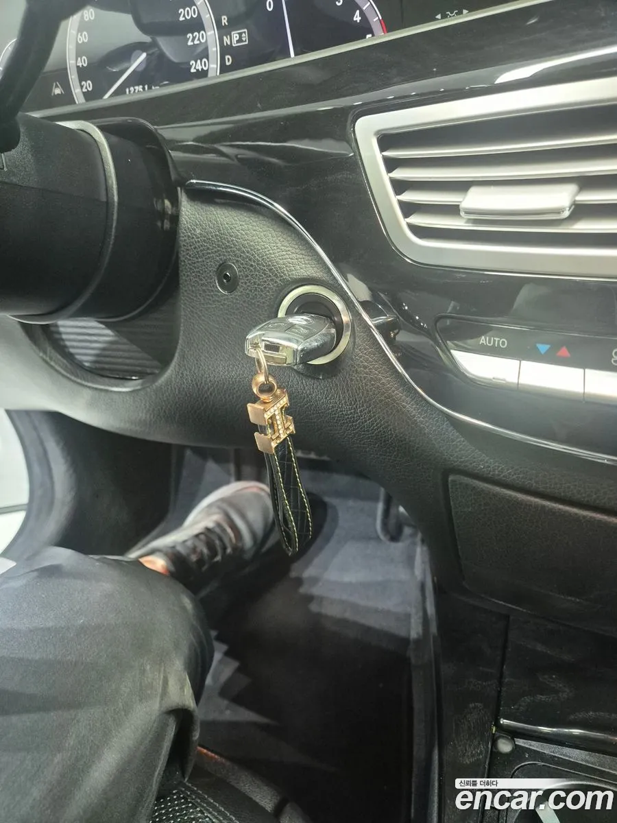Mercedes-Benz S-Class W221 2011 — 5