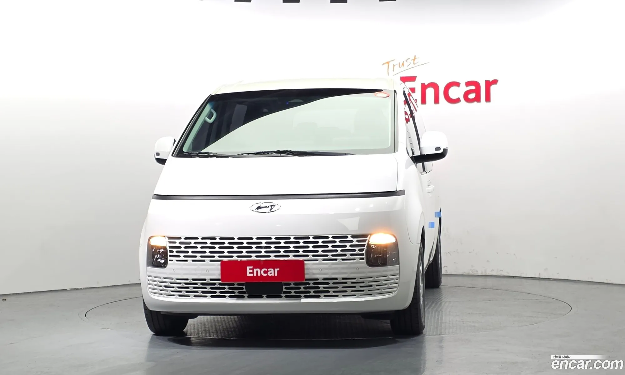 Hyundai Staria 2022 — 13